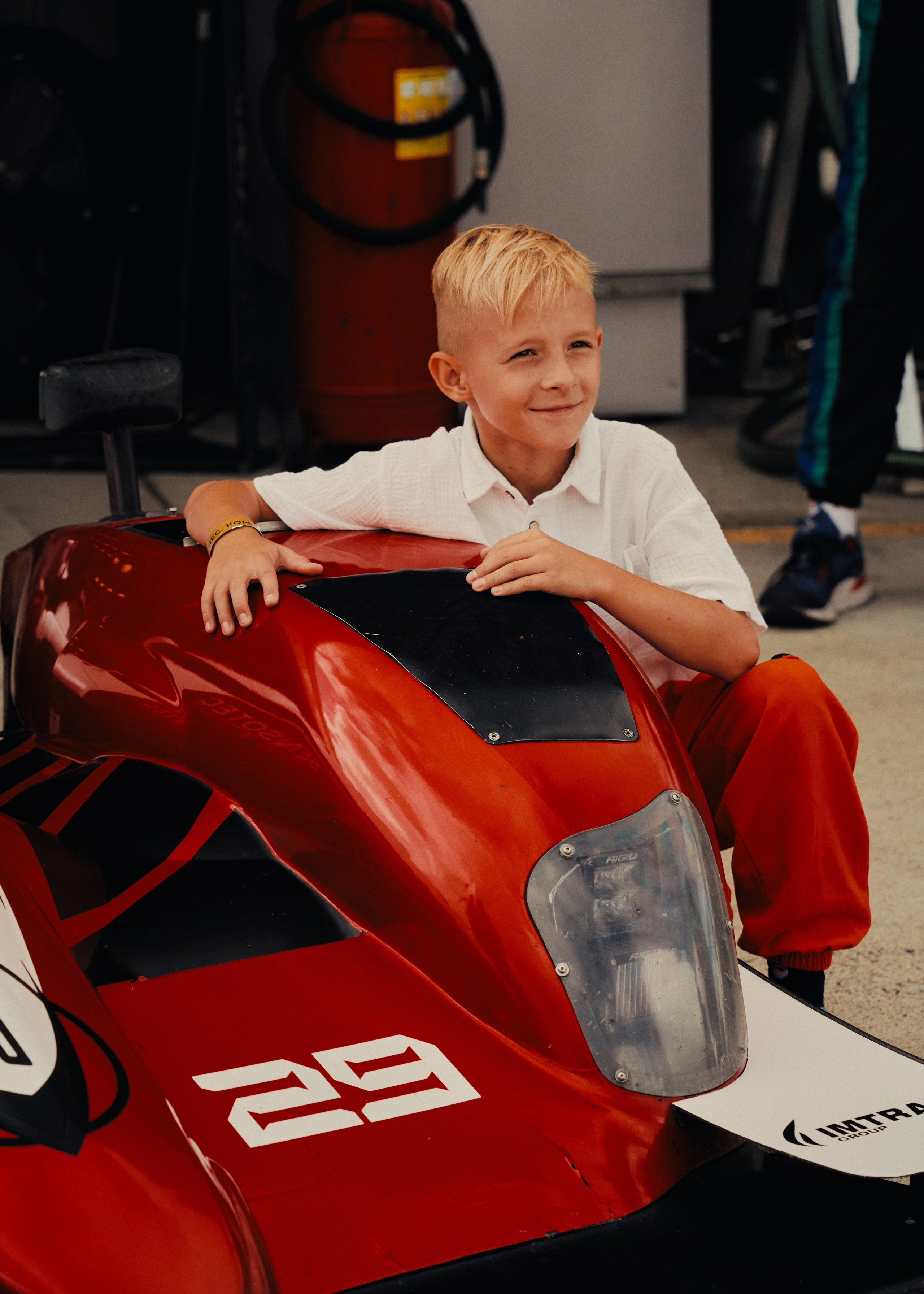 REC 2025. Автомобильный и коммерческий фотограф Москва