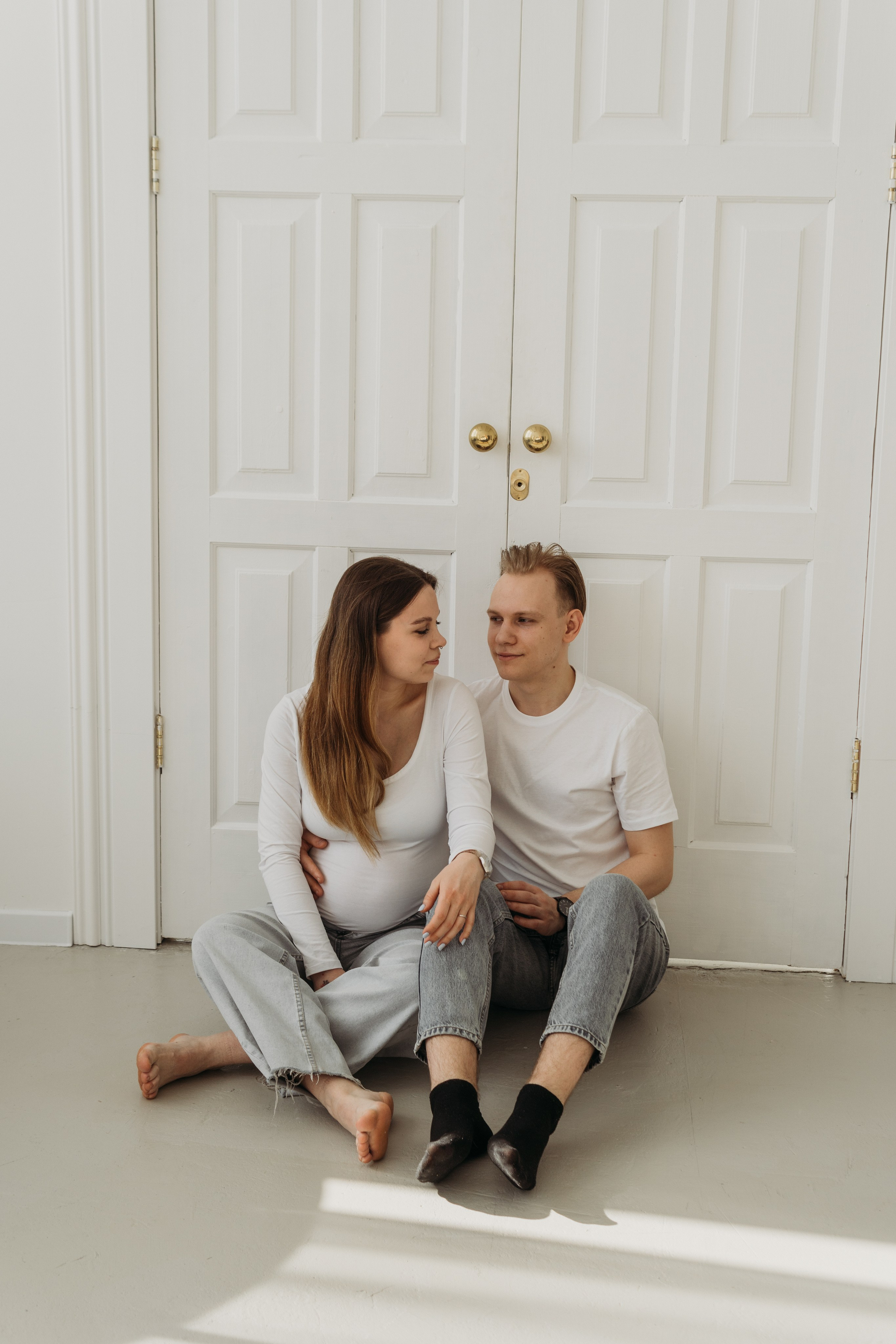 Maksim & Viktorya. Я — Алёна и я фотографирую красиво (е)