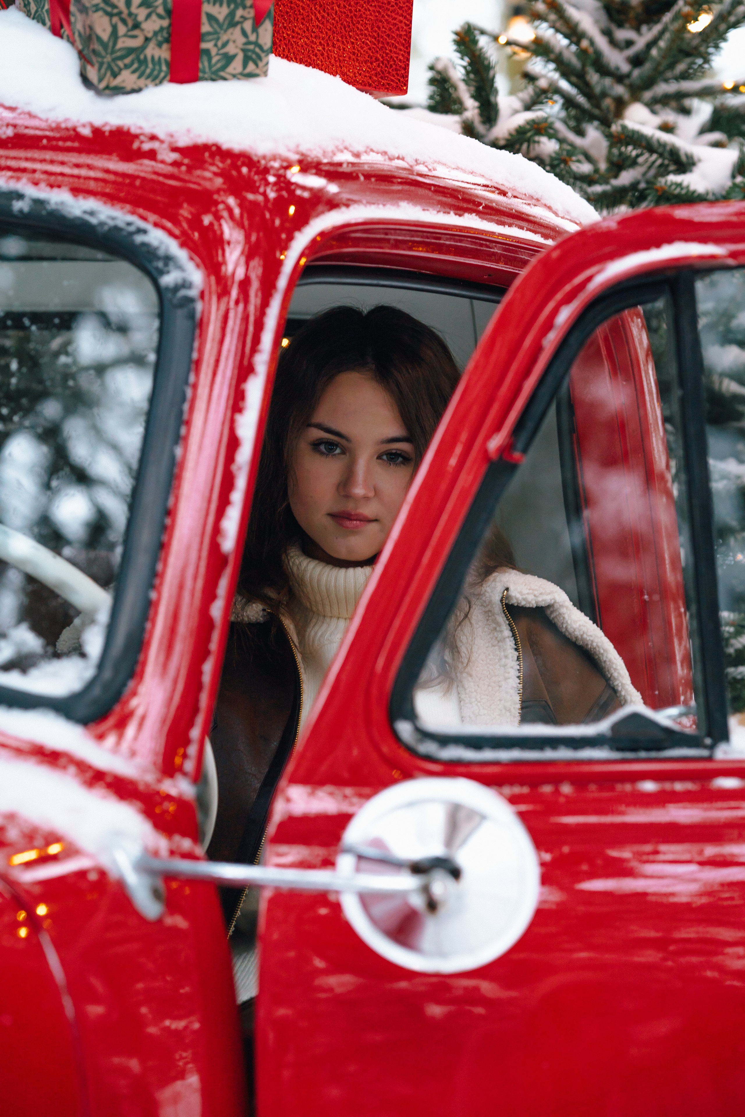 New Year. Red Car. Творческий фотограф взрослых и детей в Москве Анна Блифернец