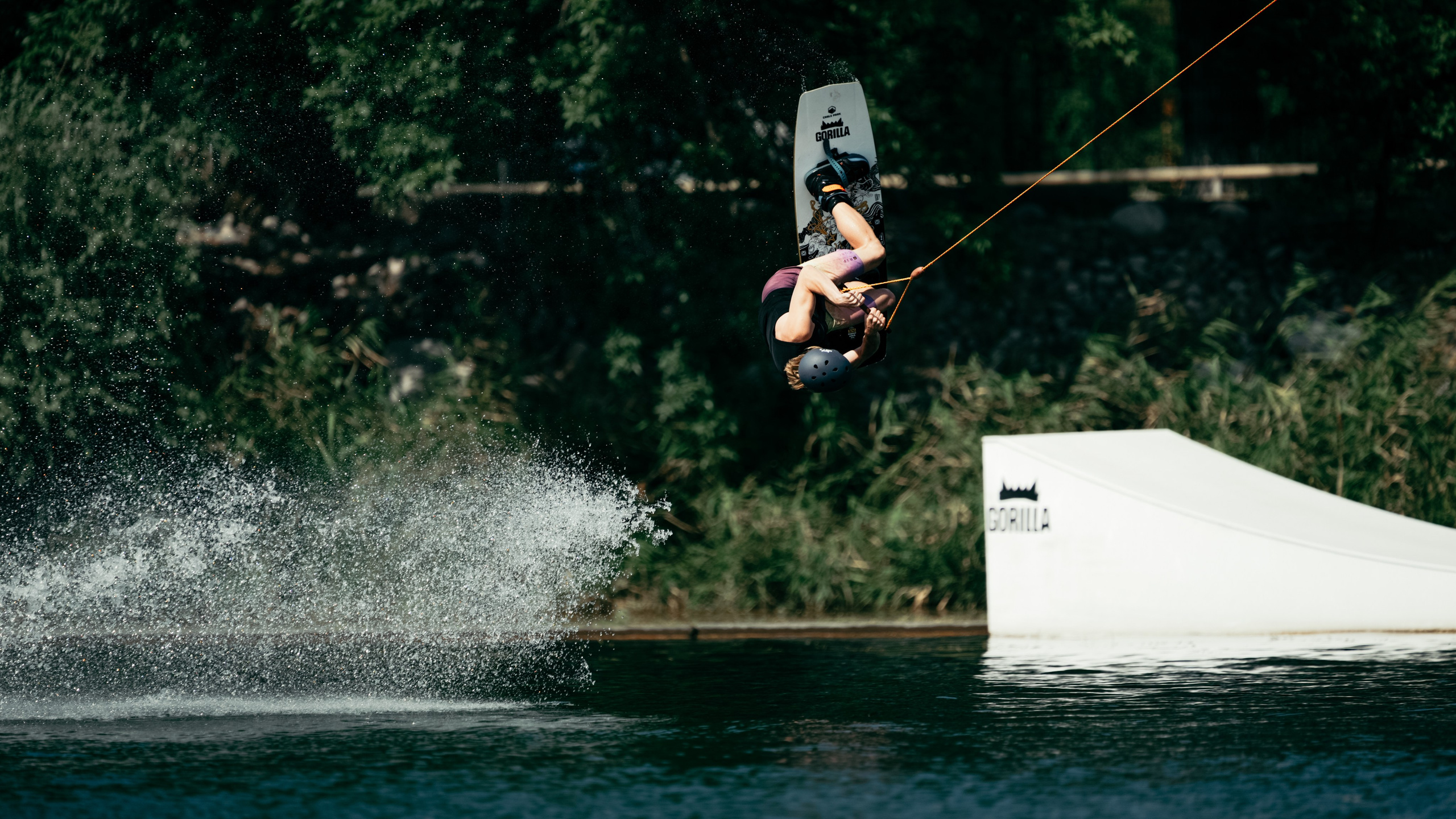 Gorilla WAKE RING CONTEST. Gorillaenergymedia