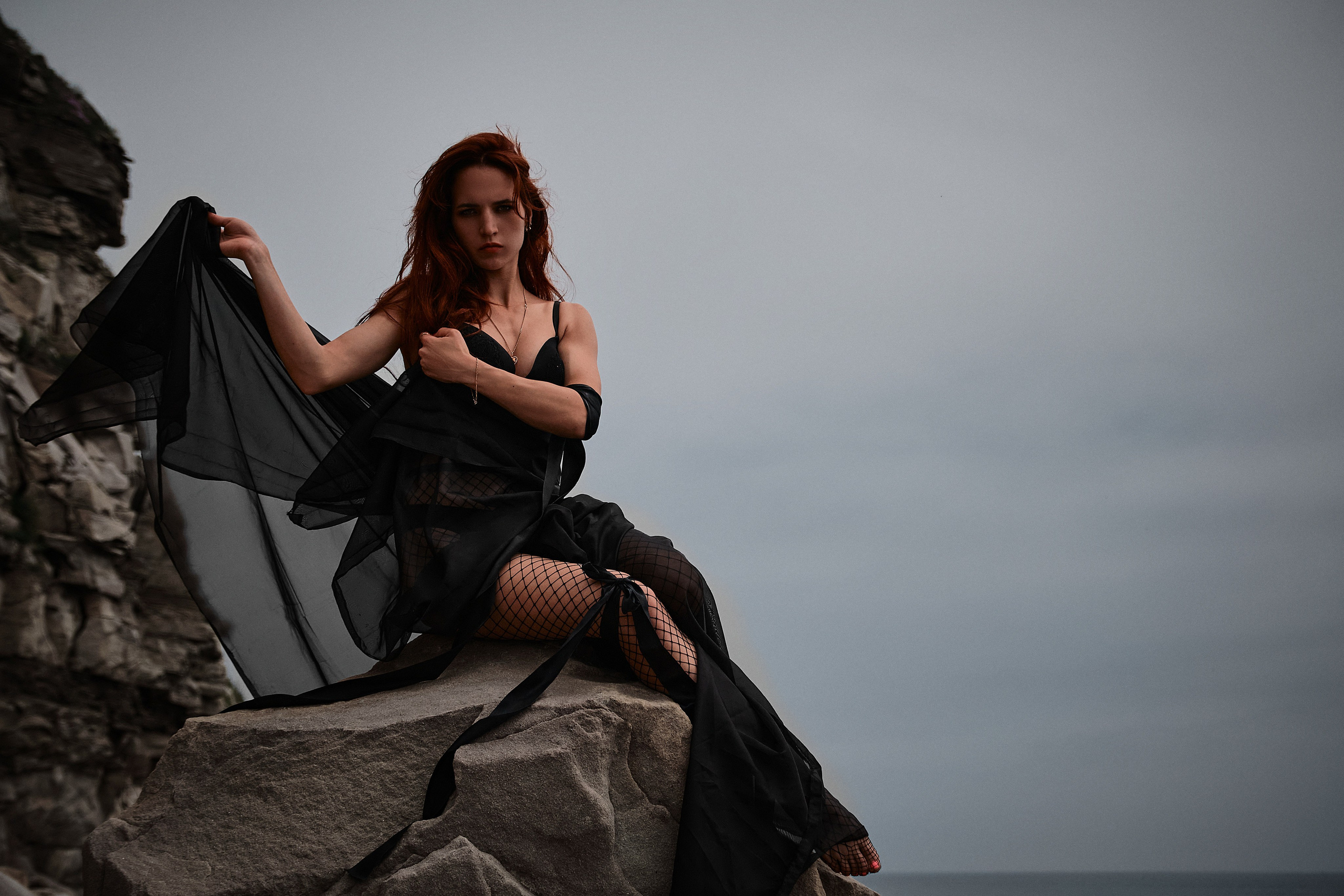 Фотосессии с цветным тюлем Санкт-Петербург. Фотограф портретный архитектурный лавстори будуар Санкт-Петербург Виктор Иванов