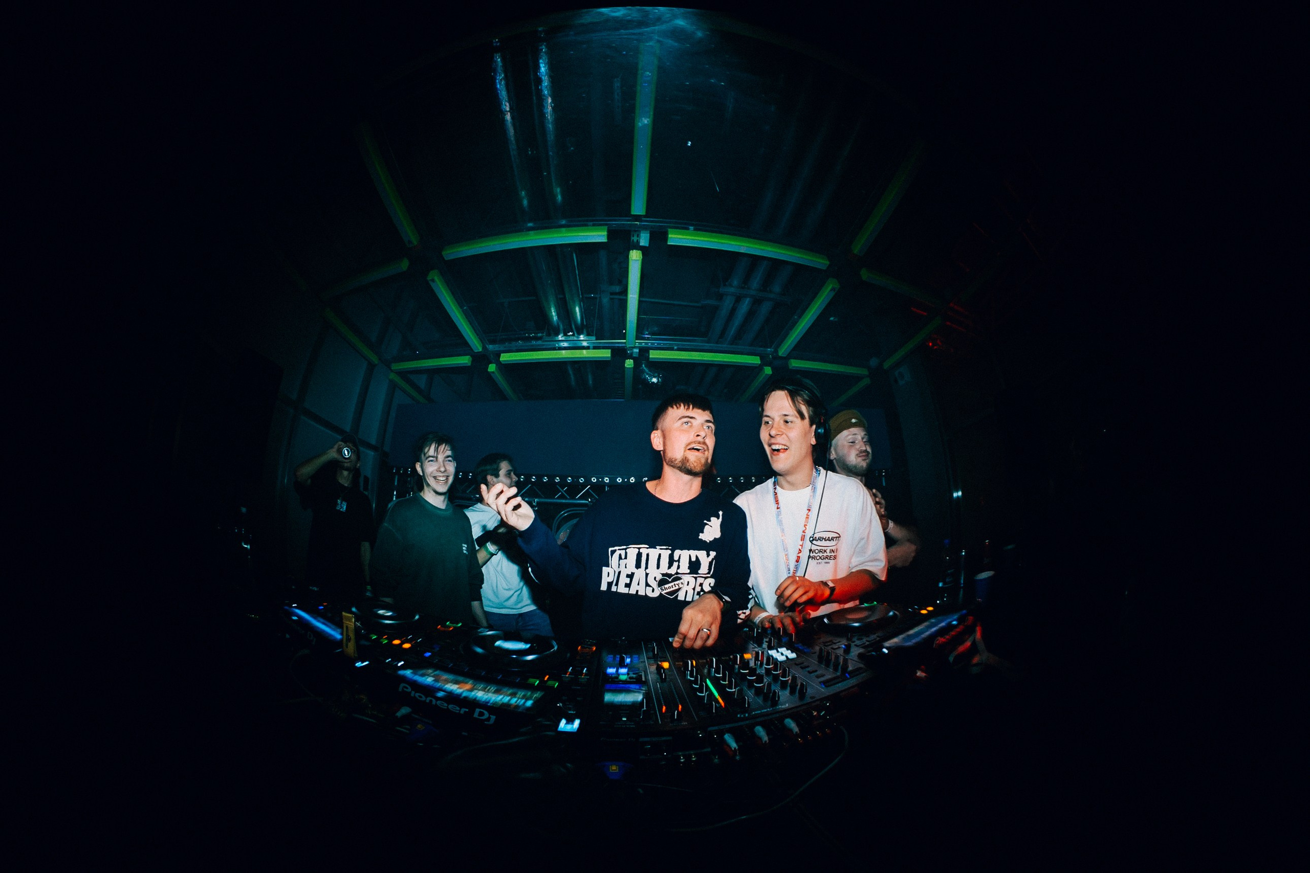 Ночная смена. Главная