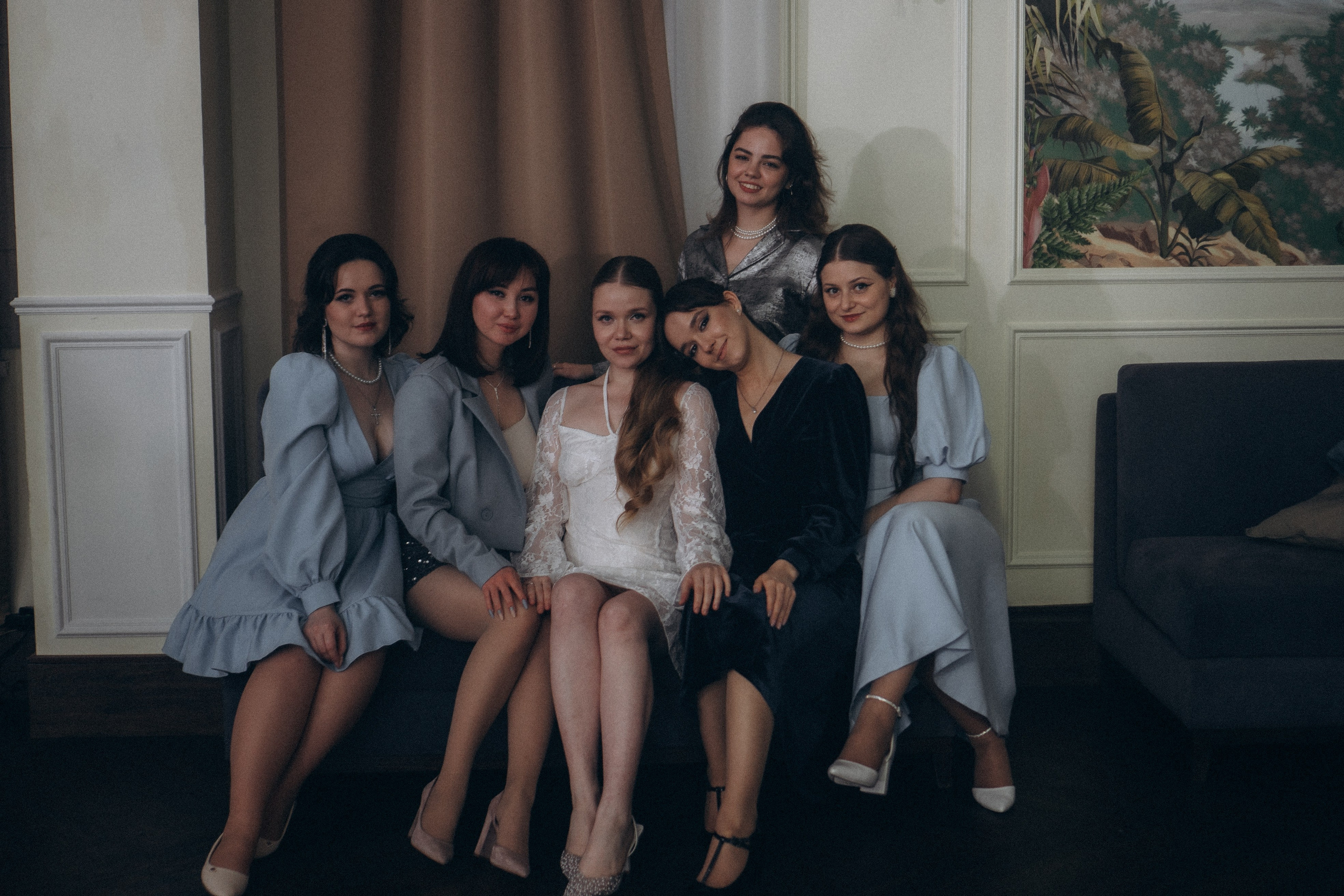 СВАДЕБНАЯ СЬЕМКА СБОРОВ В ОТЕЛЕ И ВЫЕЗД НА ЦЕРЕМОНИЮ (СНЯТО В СИБИРЕ В НИЖНЕВАРТОВСКЕ). Профессиональный фотограф, Санкт-Петербург — Виктория Богомолова