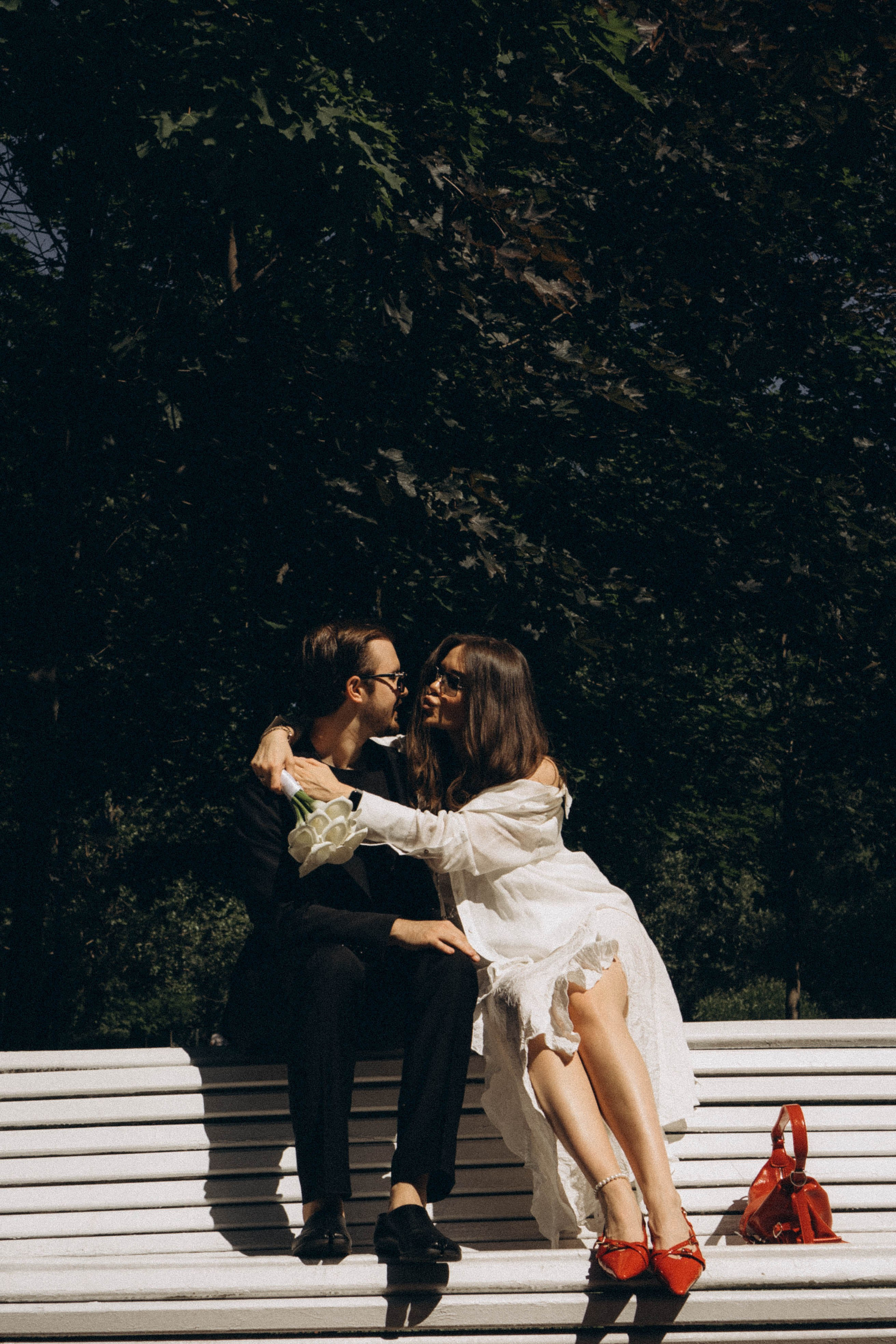 СВАДЕБНАЯ СЬЕМКА В ПАРКЕ ПОБЕДЫ И ПРОГУЛКА ПО МОСКОВСКОМУ ПРОСПЕКТУ. Профессиональный фотограф, Санкт-Петербург — Виктория Богомолова