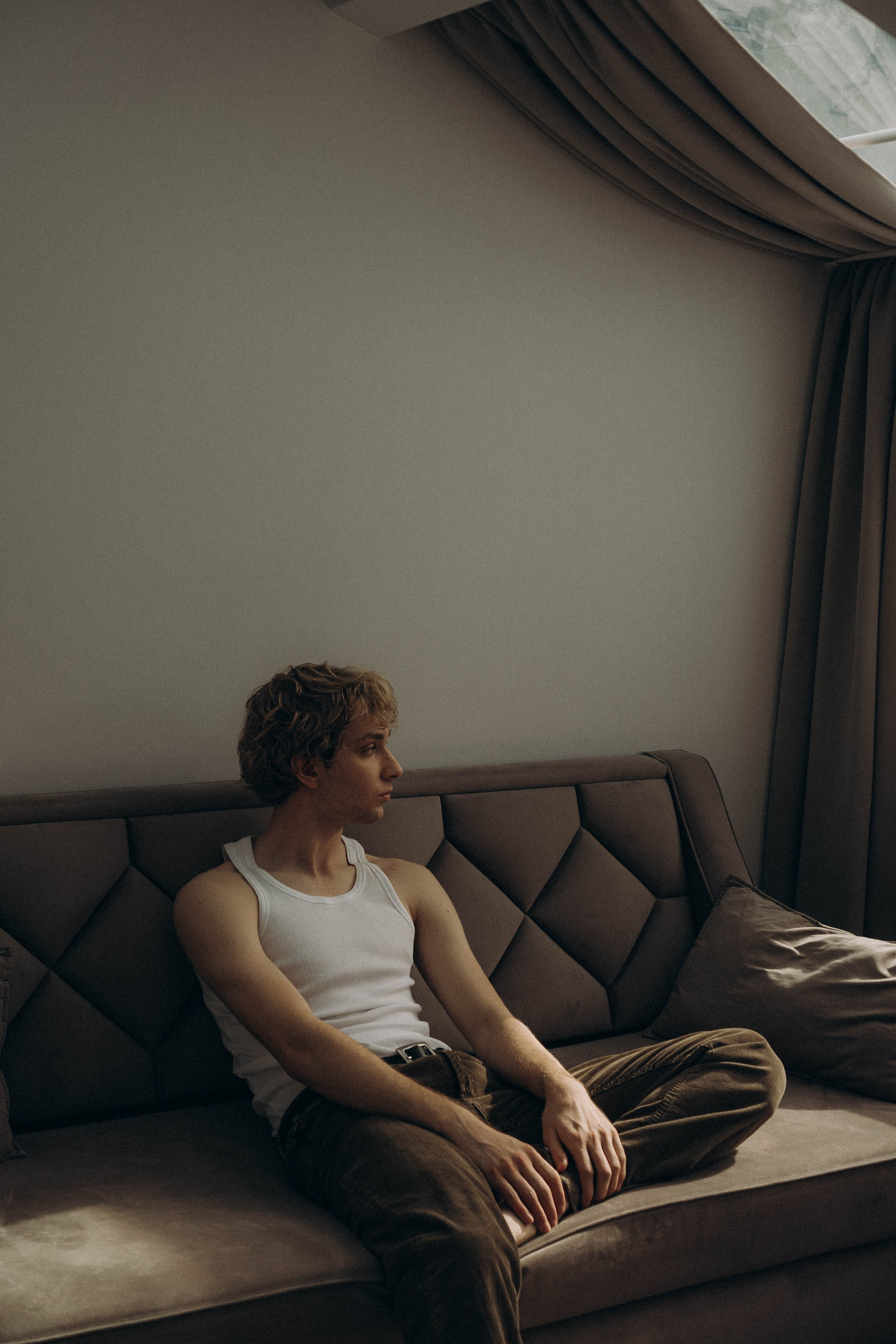 СВАДЕБНАЯ СЬЕМКА В ОТЕЛЕ. СБОРЫ ЖЕНИХА И НЕВЕСТЫ И ТАКЖЕ ТОР И ПОДГОТОВКА К ПРОГУЛКЕ. Профессиональный фотограф, Санкт-Петербург — Виктория Богомолова