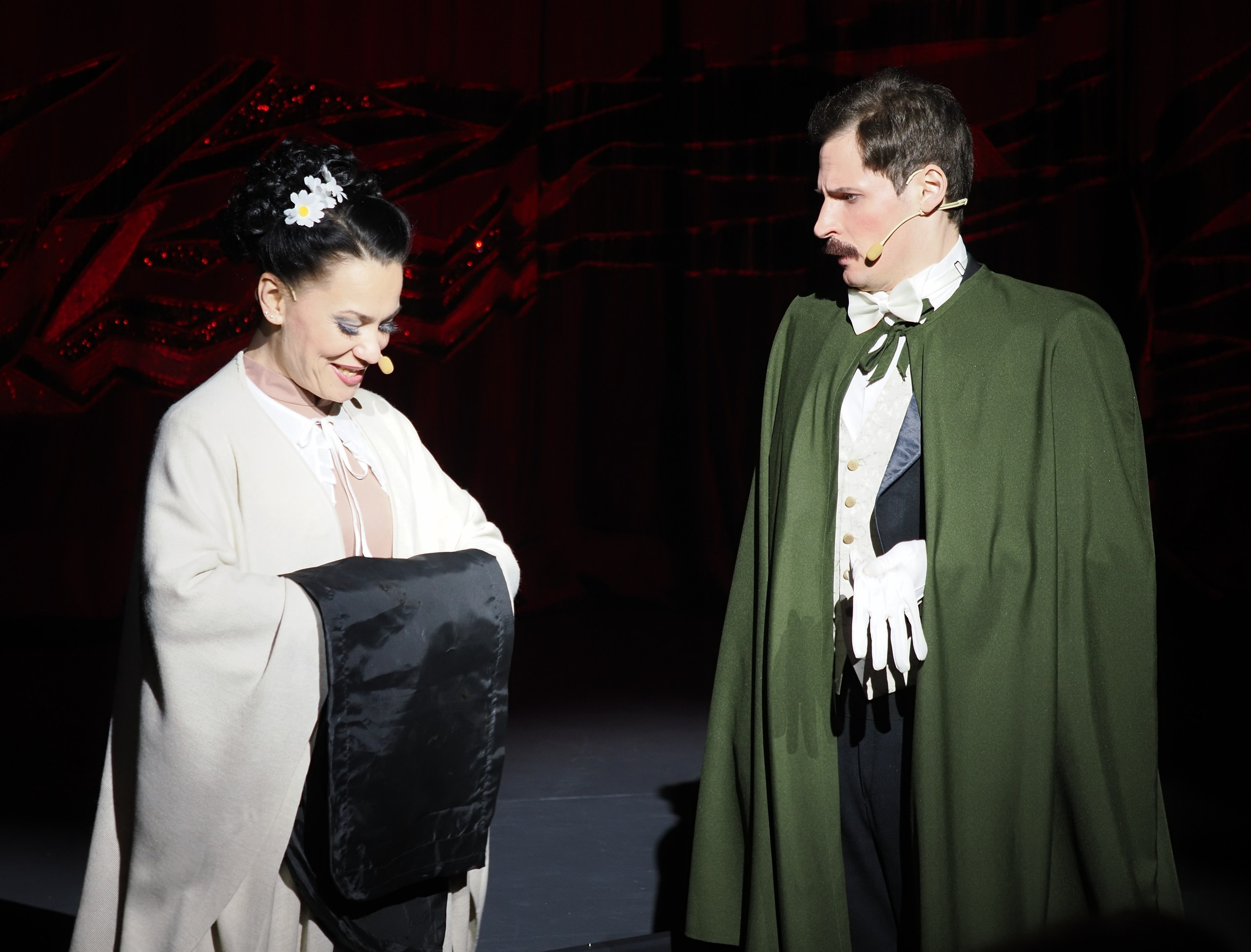 «БУФФ-ПАРАДИЗ» Летучая мышь (в Нск). Портретный и спортивный фотограф в Новосибирске и Твери Кононов Алексей