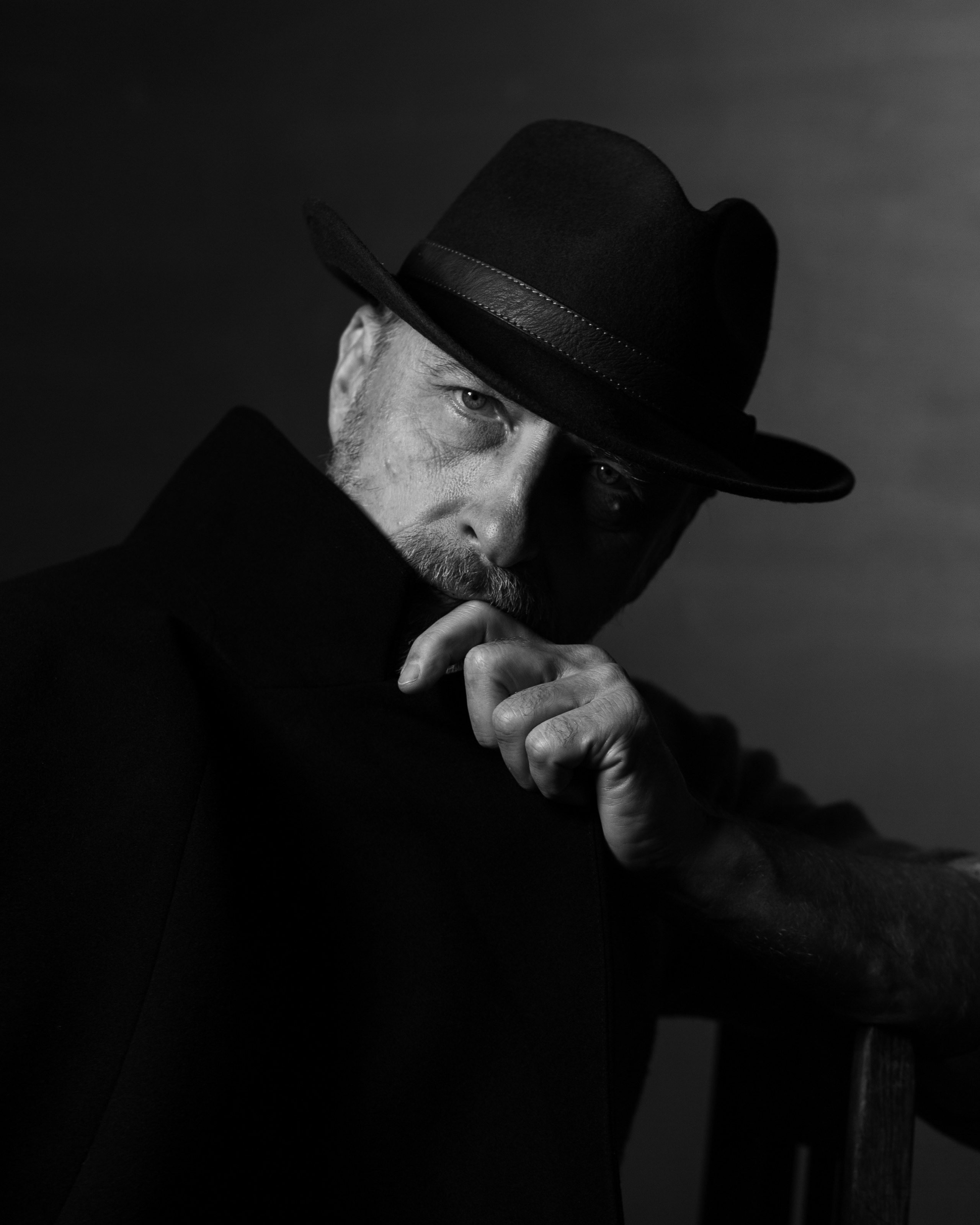 Мужской студийный портрет. Ekaterina Beridze