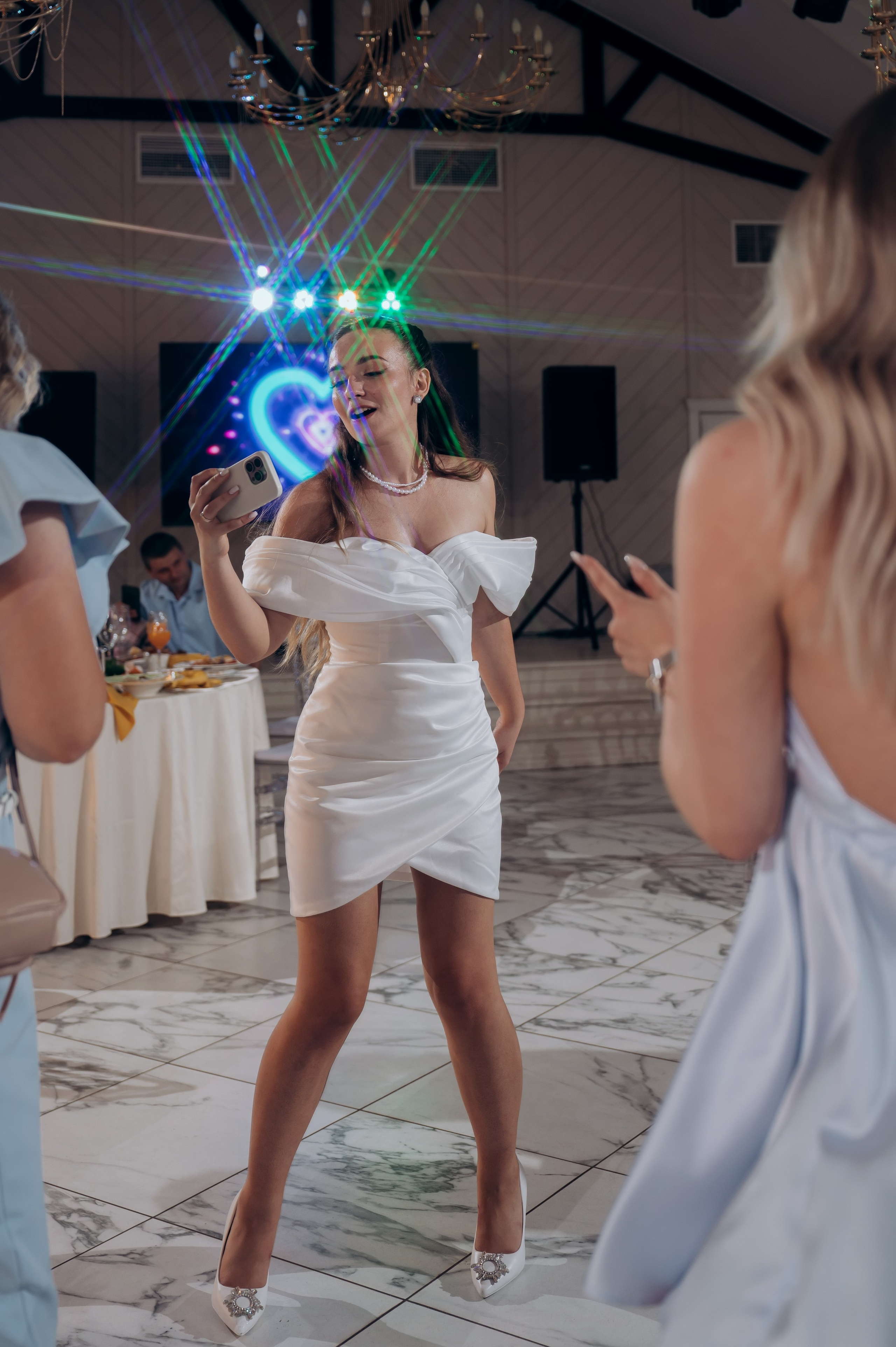 Дождь, Гребнево, любовь. Свадебный и семейный фотограф Виктория Носачёва. Щелково, Москва и МО