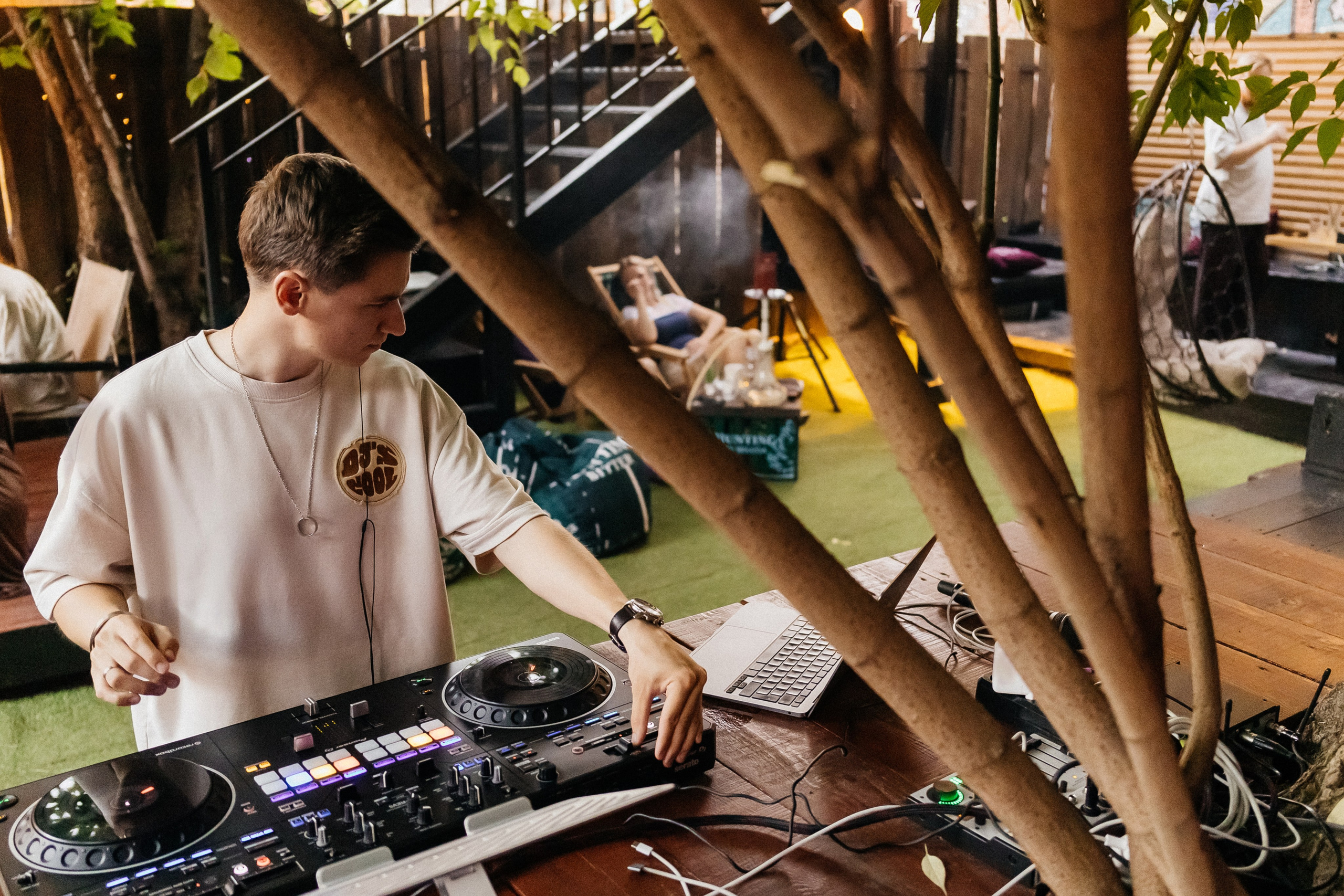 Среда — маленькая пятница| Караоке — бар «Vibe». Фотограф Кемерово | Сергей