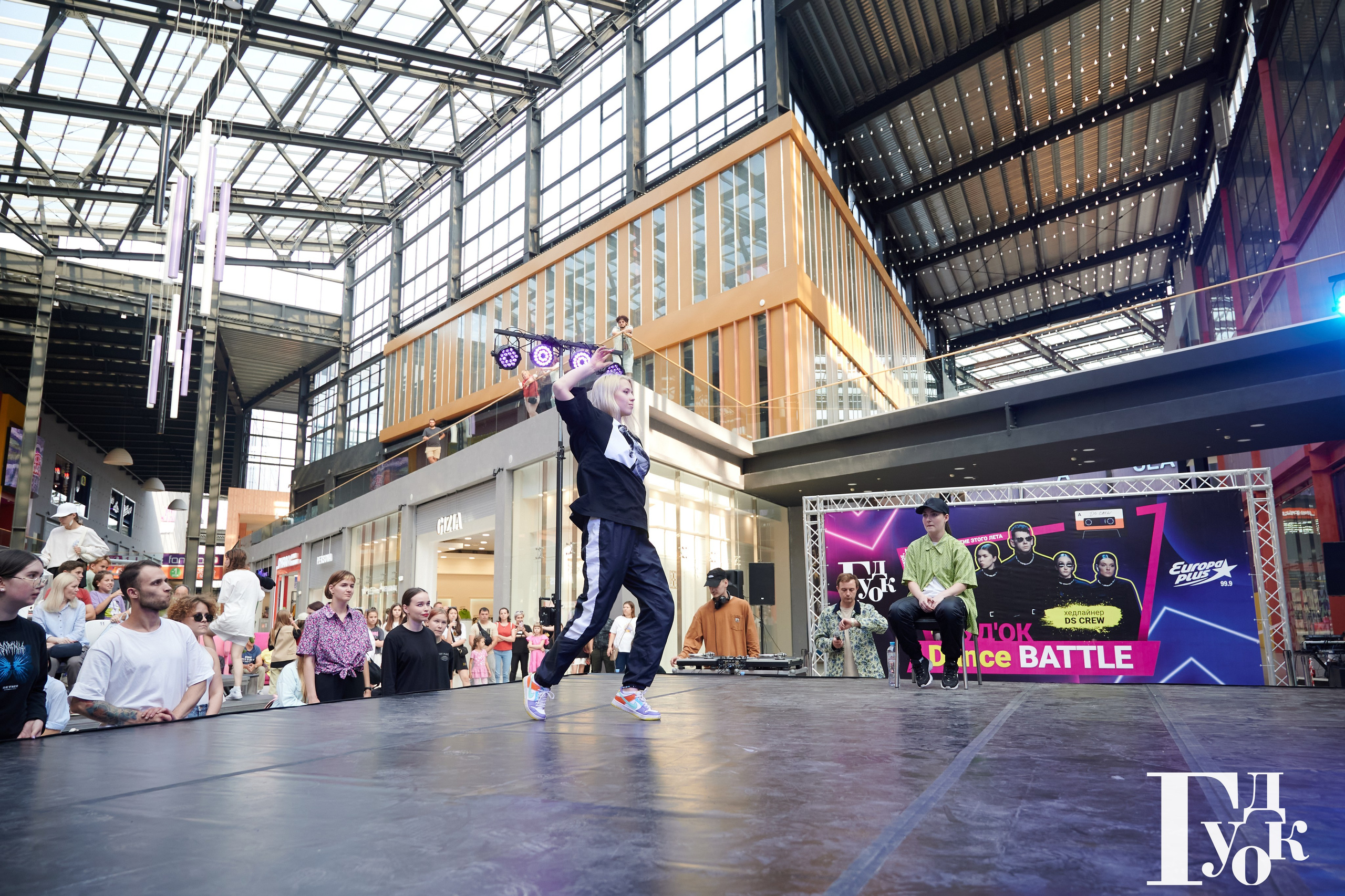 Dance Battle/Dc Crew. Профессиональный репортажный фотограф в Самаре Никита Королев