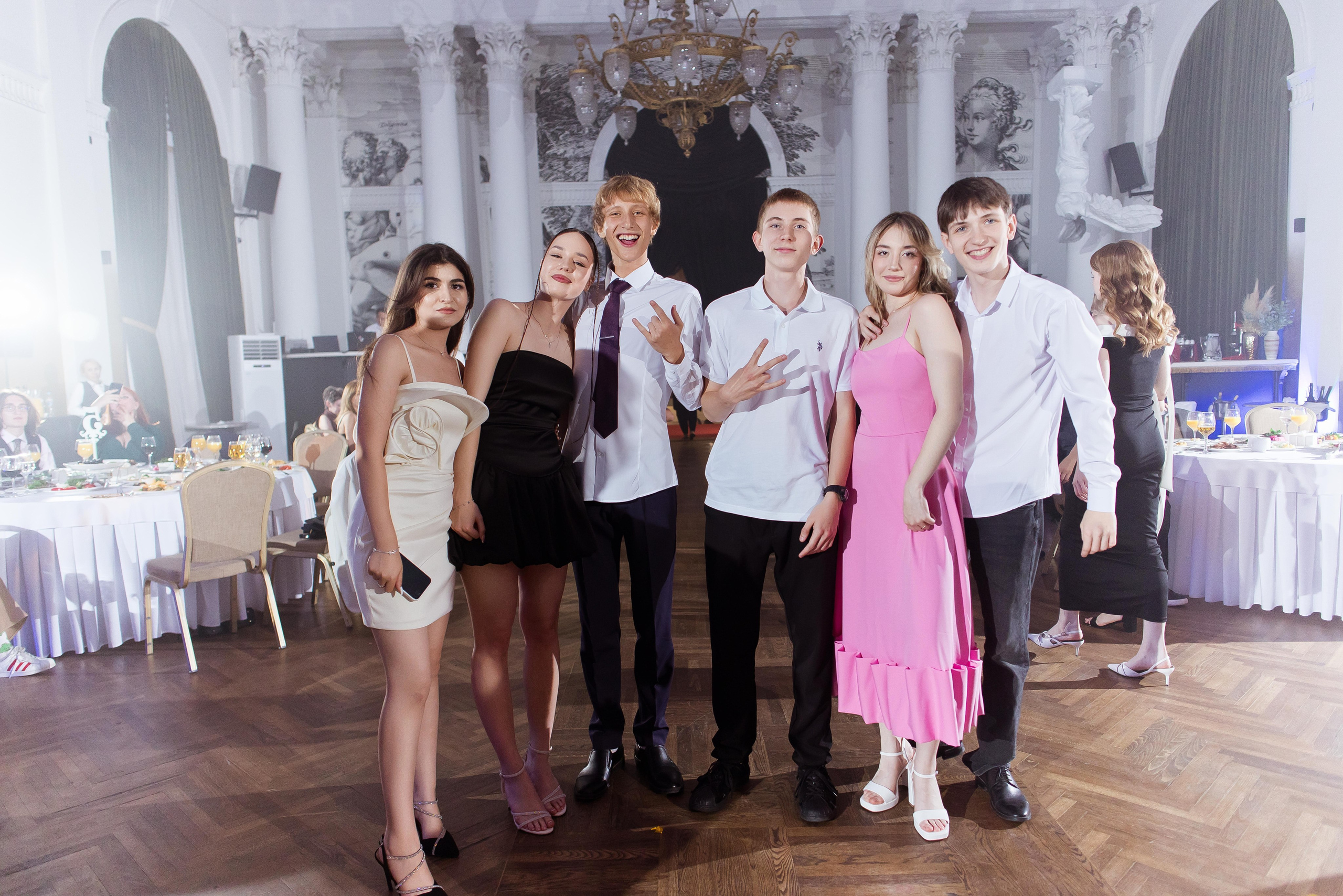 Выпускные 9-11 классы. Свадебный и семейный фотограф Яна Стражева. Волгоград, Москва