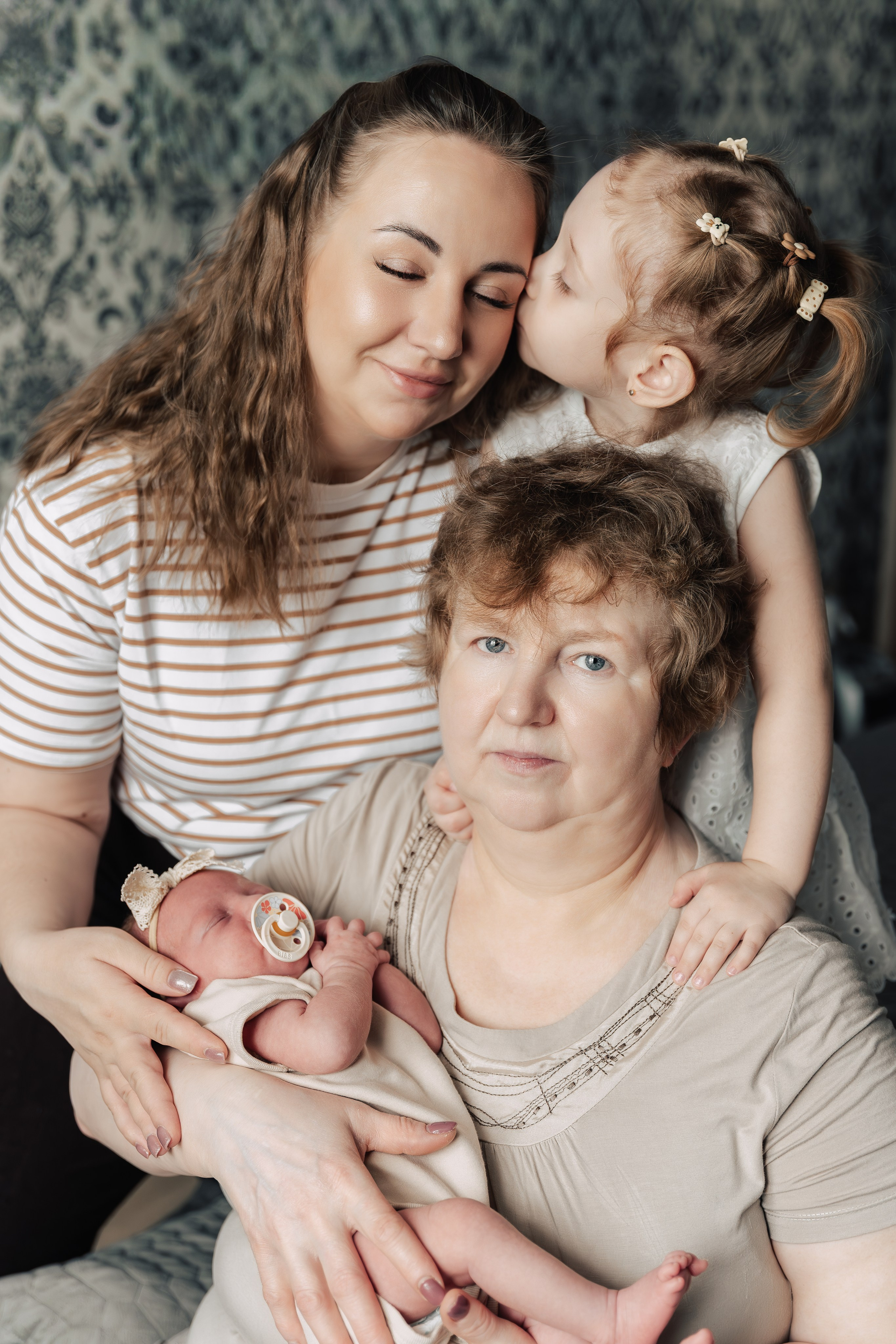 3 года и 1 месяц