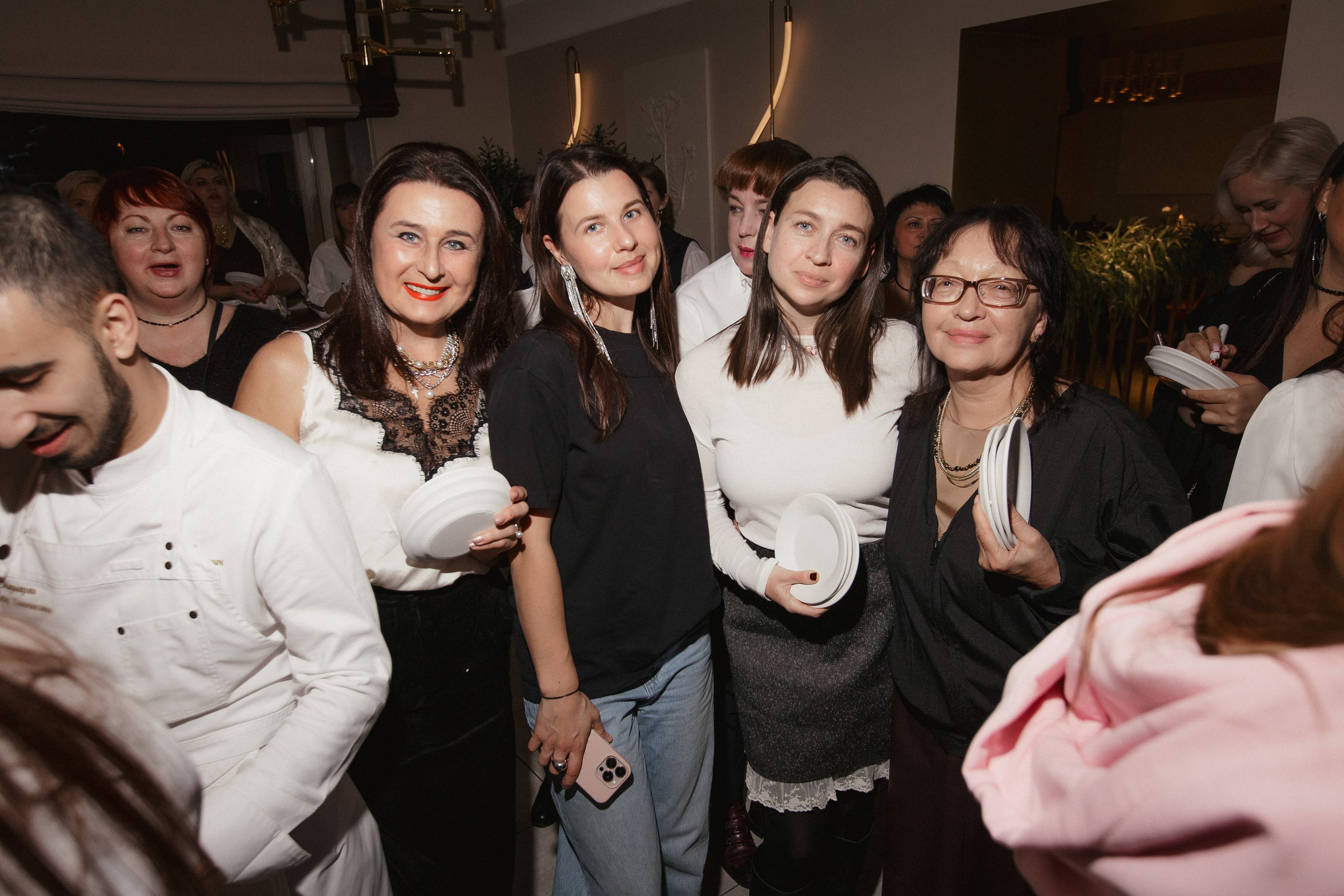 RESNOTA — ГРЕЧЕСКАЯ ВЕЧЕРИНКА. СВОИ. ФОТООТЧЕТЫ-СОБЫТИЯ-МЕСТА