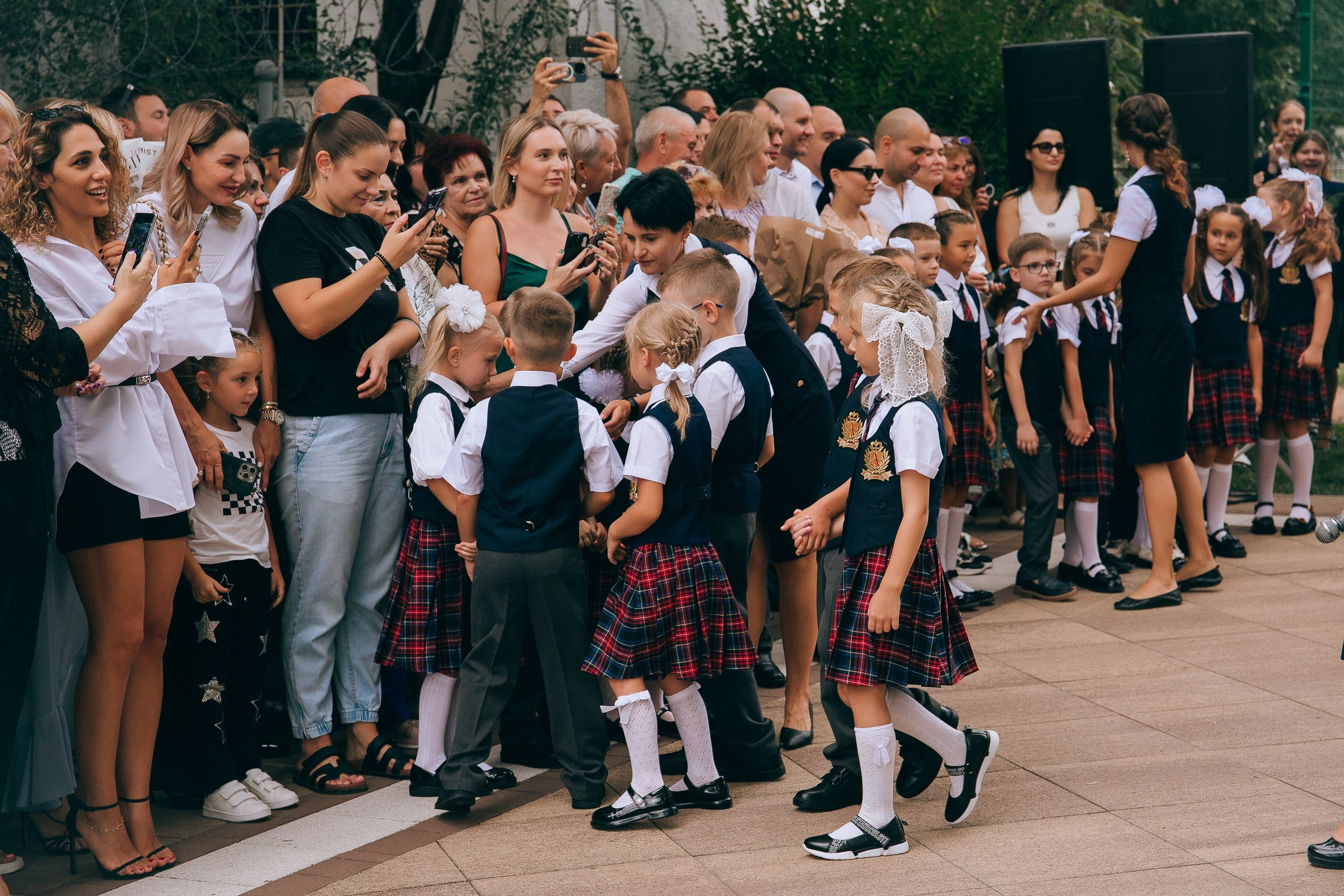 1 класс школа «Личность». Выпускные альбомы Натальи Бутко: Новороссийск, Анапа, Геленджик