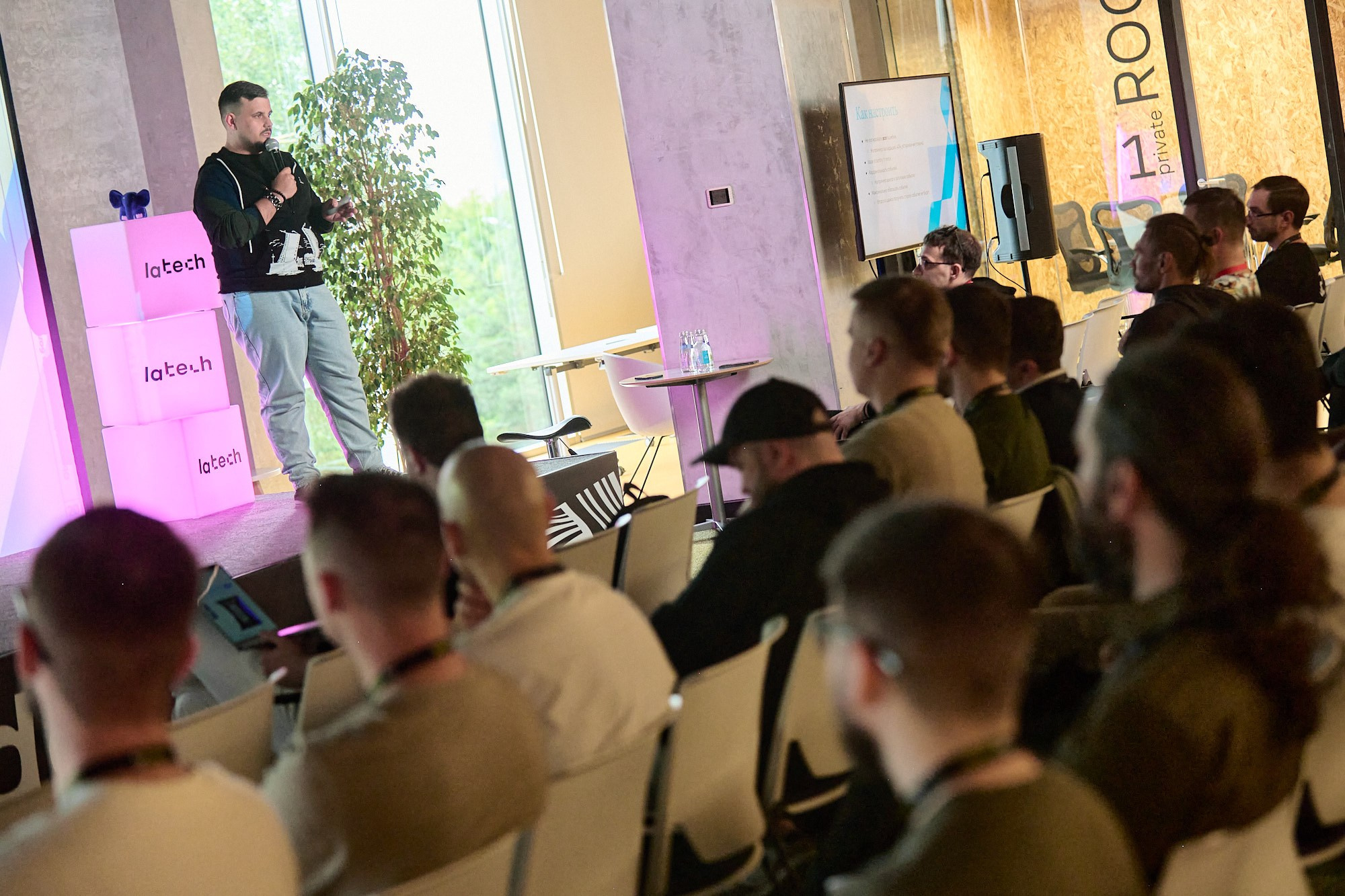 Пыхап х LaTech. Репортажный фотограф в Москве Вадим Францев