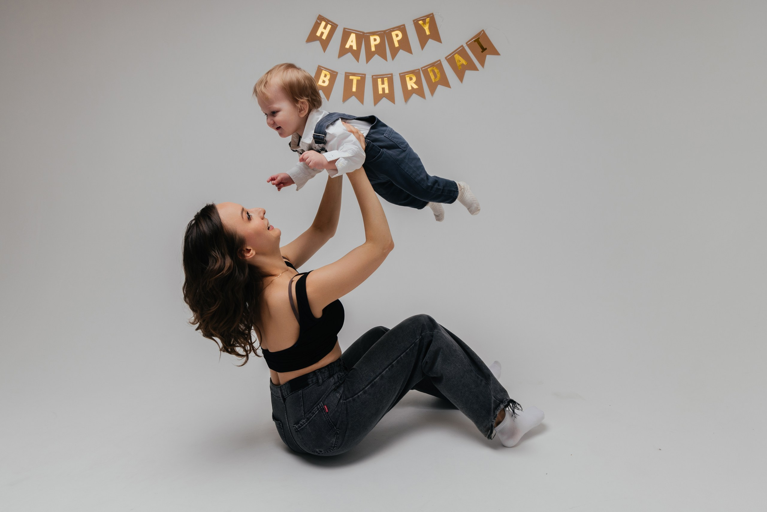 Семейная фотосессия в студии. Фотограф Алексей Солопов