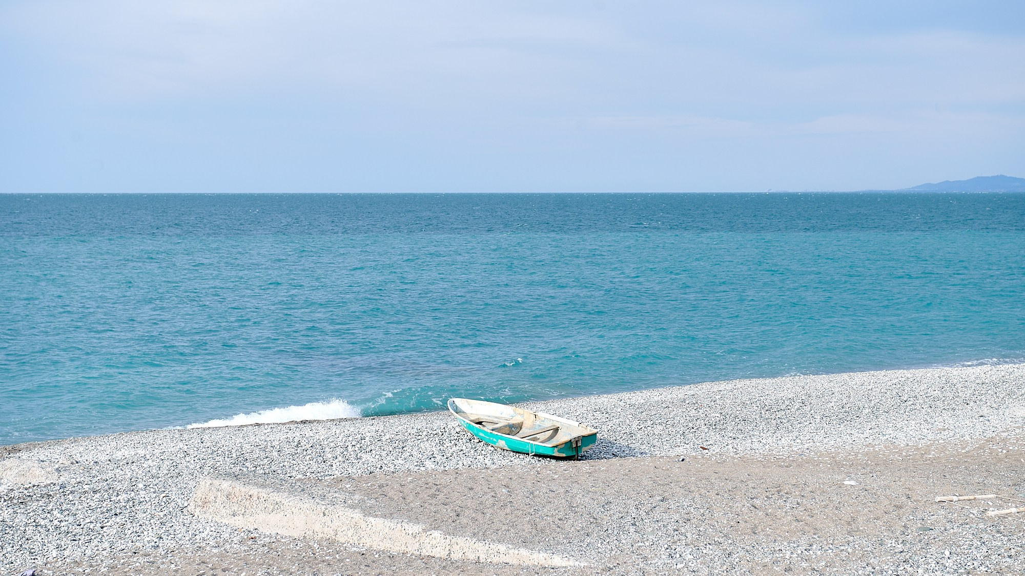 Гагра, Абхазия. Декабрь 2024. Фотографии отовсюду и обо всем
