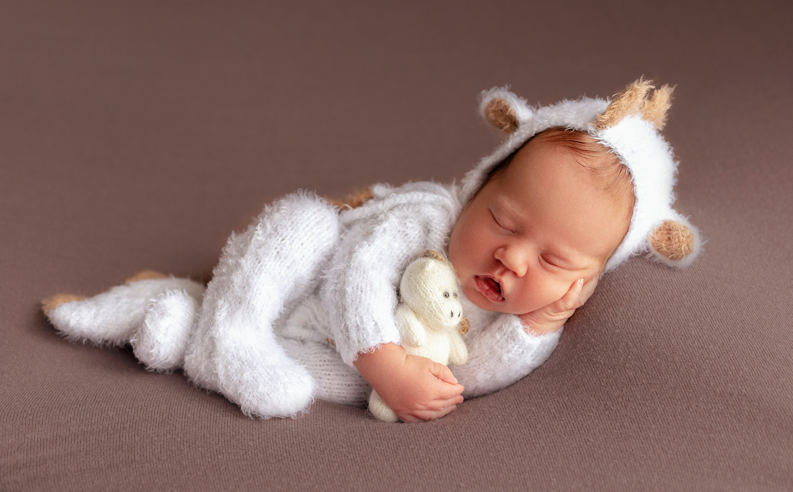 Новорождённые. Фотограф беременных и новорождённых в Краснодаре