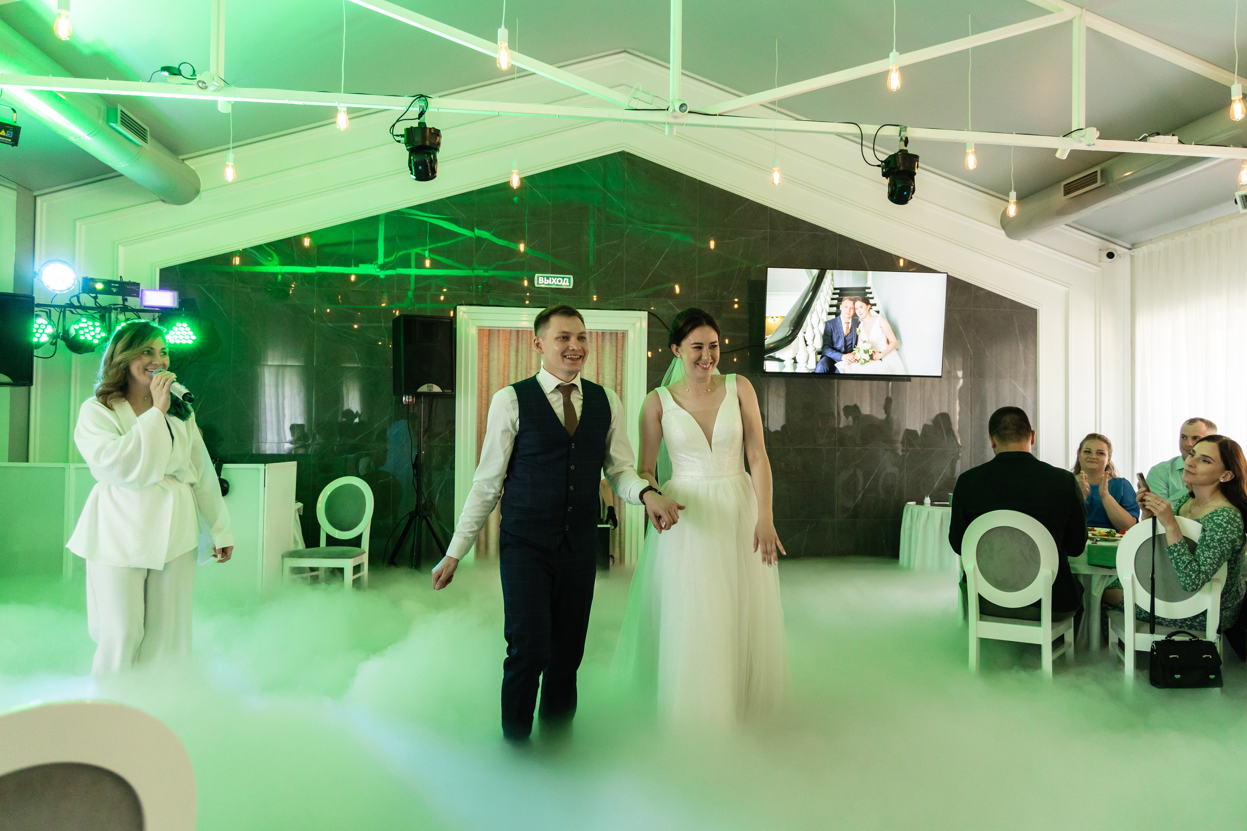 Алёна и Денис (полный день). Фотограф в Барнауле Юлия Садвокасова