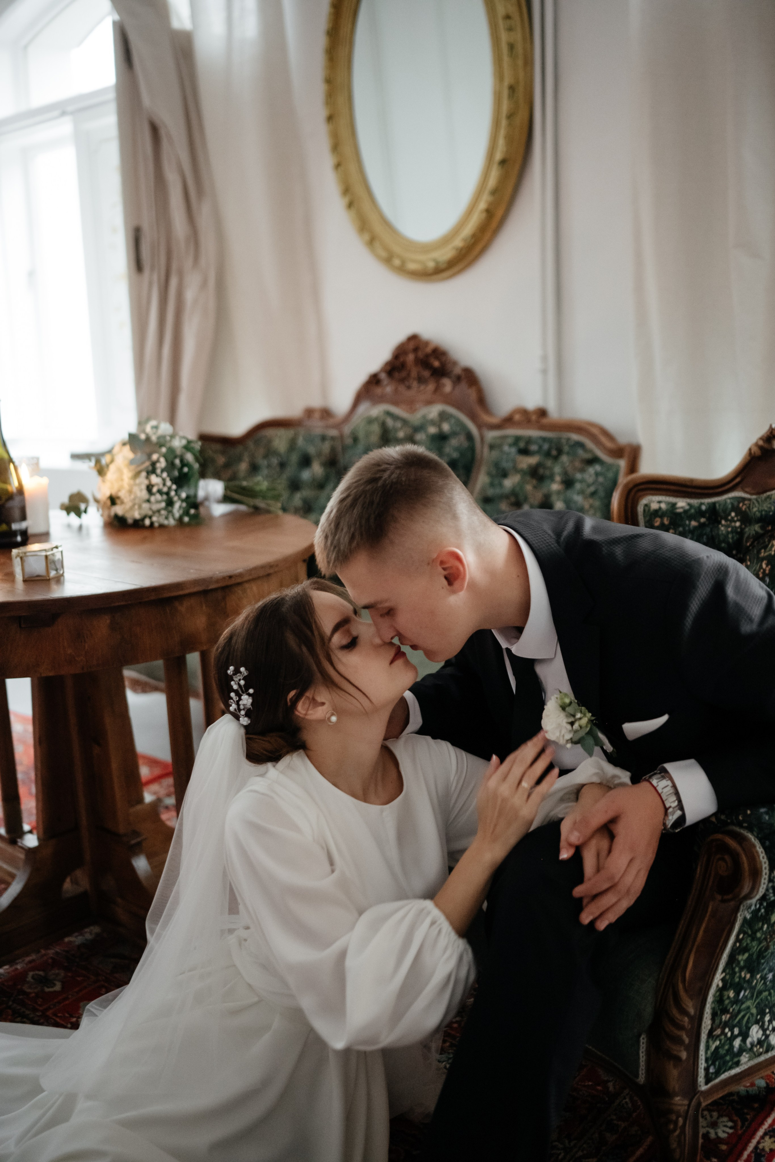 Свадебная фотосессия в Ливадийском дворце. Свадебный и семейный фотограф и видеограф, Крым, Москва, Санкт -Петербург