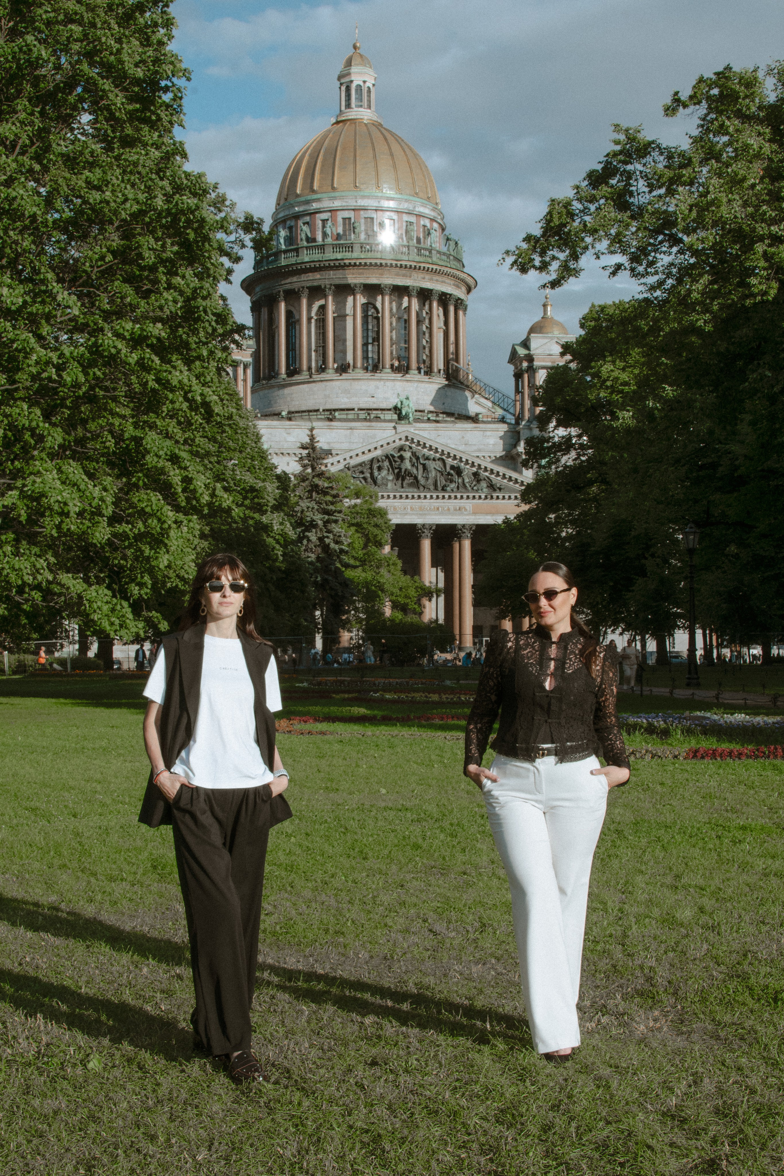 Masha & Masha в Петербурге. Фотограф в Санкт-Петербурге Ксения Яковчук