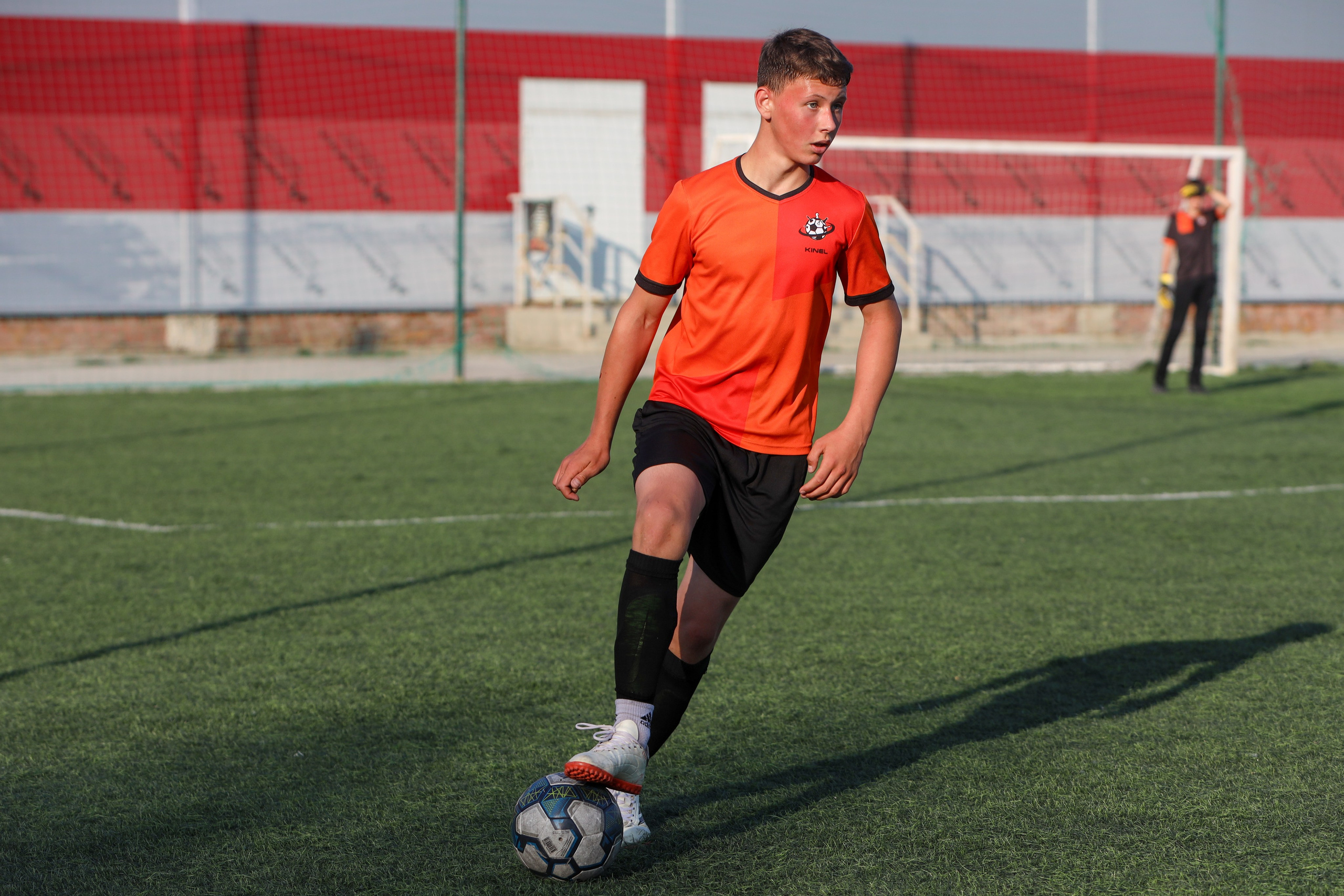 Кинель — Виктория Унион. Чемпионат СФПЛ. Молодежная футбольная лига U-15. Спортивный фотограф в Самаре