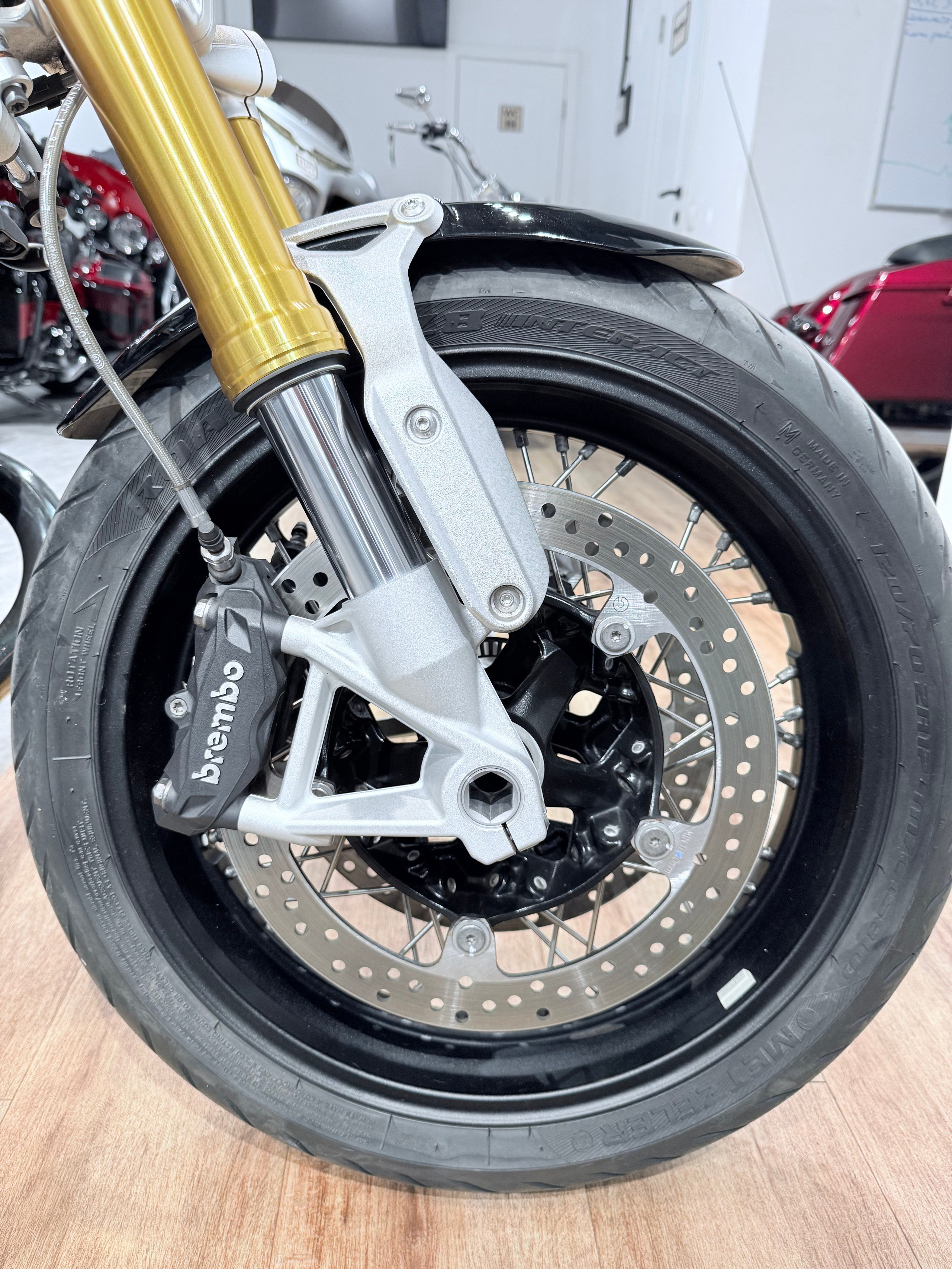 BMW R9T (Black Storm). Hello Davidson, Москва. Только хорошие мотоциклы…