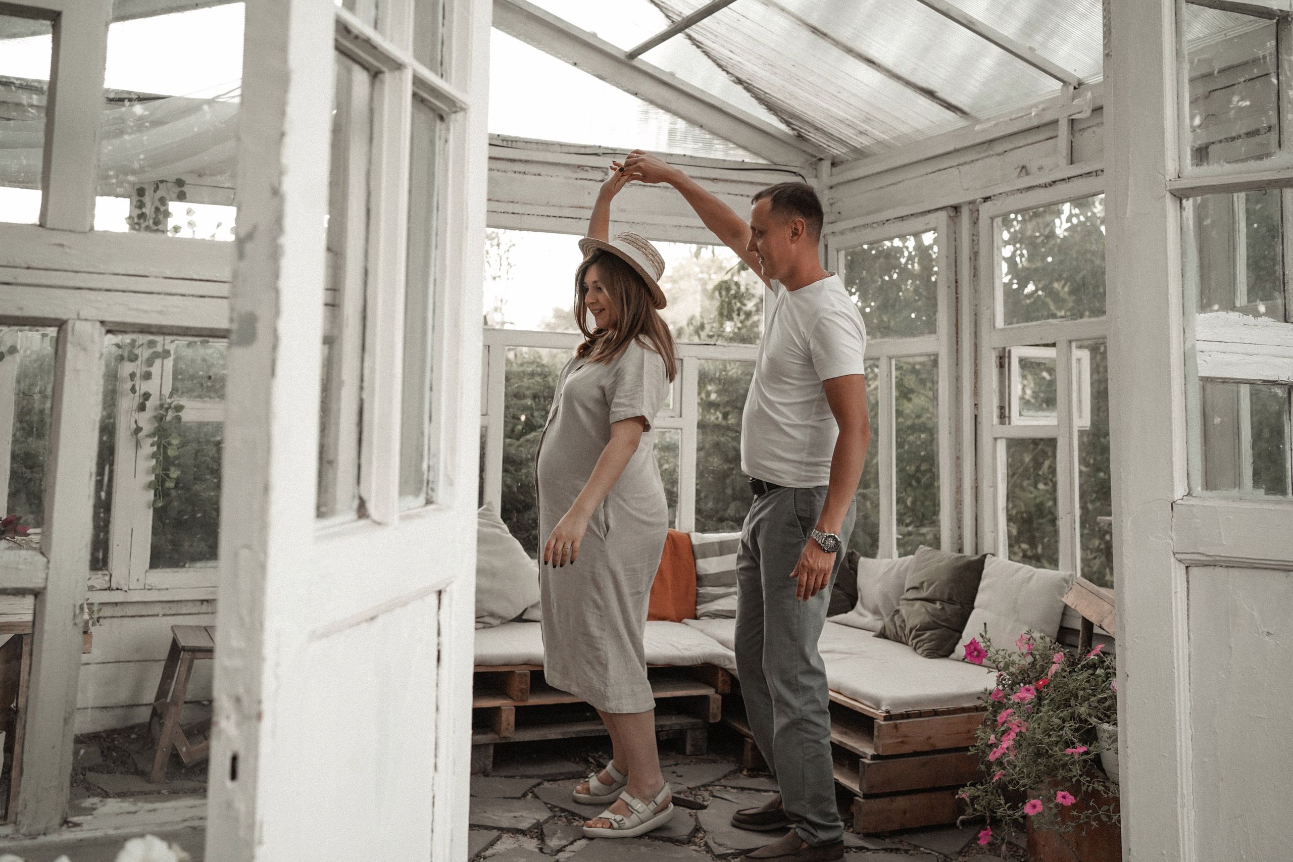 Семейный и свадебный фотограф в Ростове. Широкий спектр локаций. Свадебный фотограф в Ростове-на-Дону. Таинство Крещения и Венчания, семейные фотосессии. Алёна Чёботова