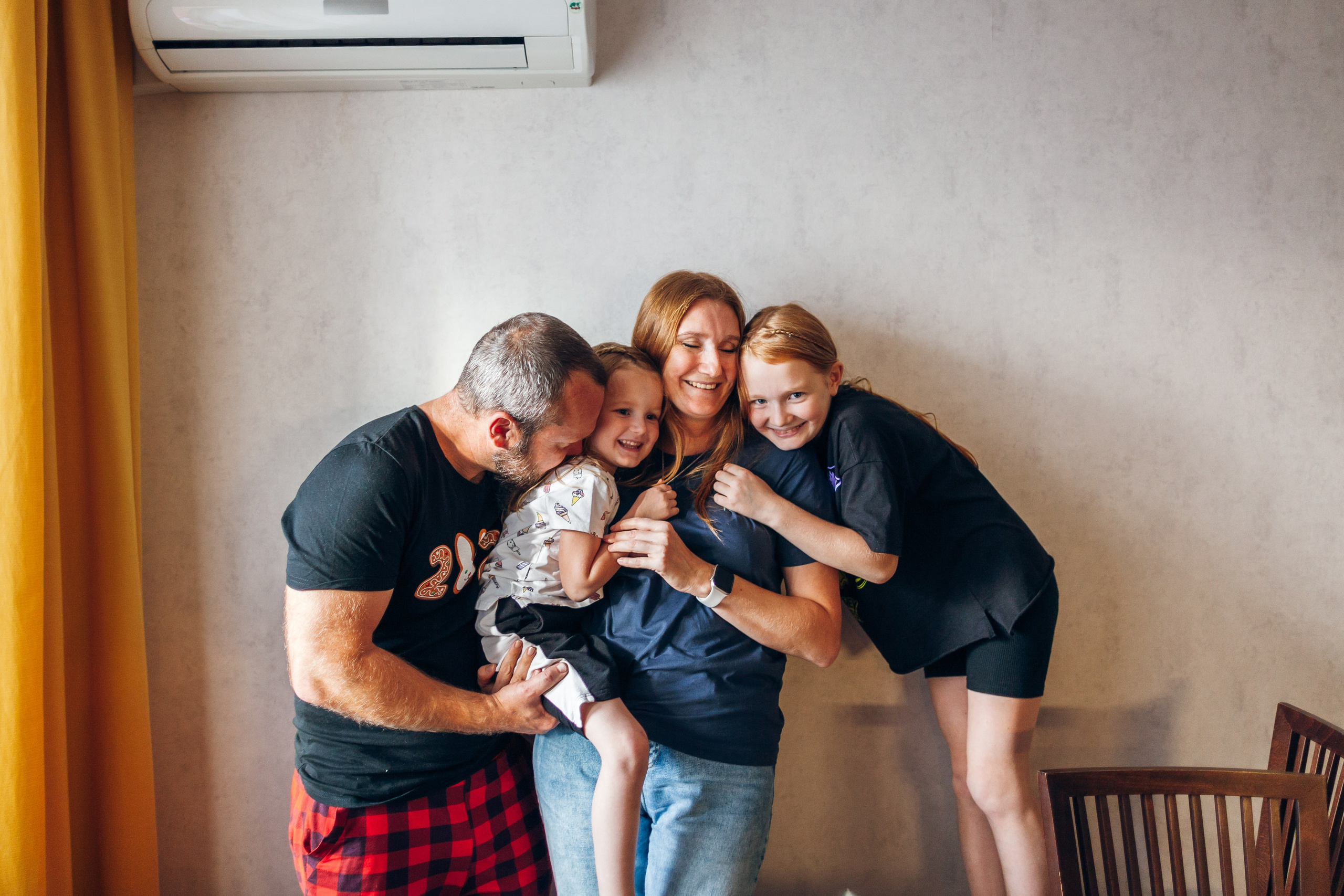 ***. Фотограф Денис Денисов