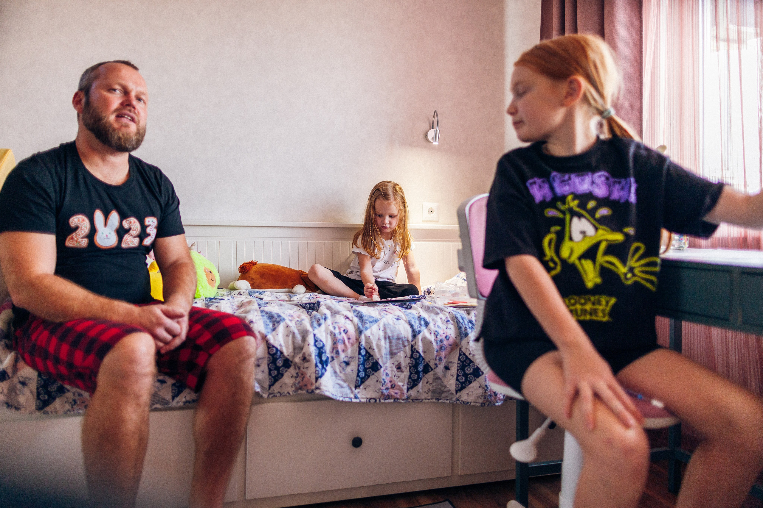 ***. Фотограф Денис Денисов