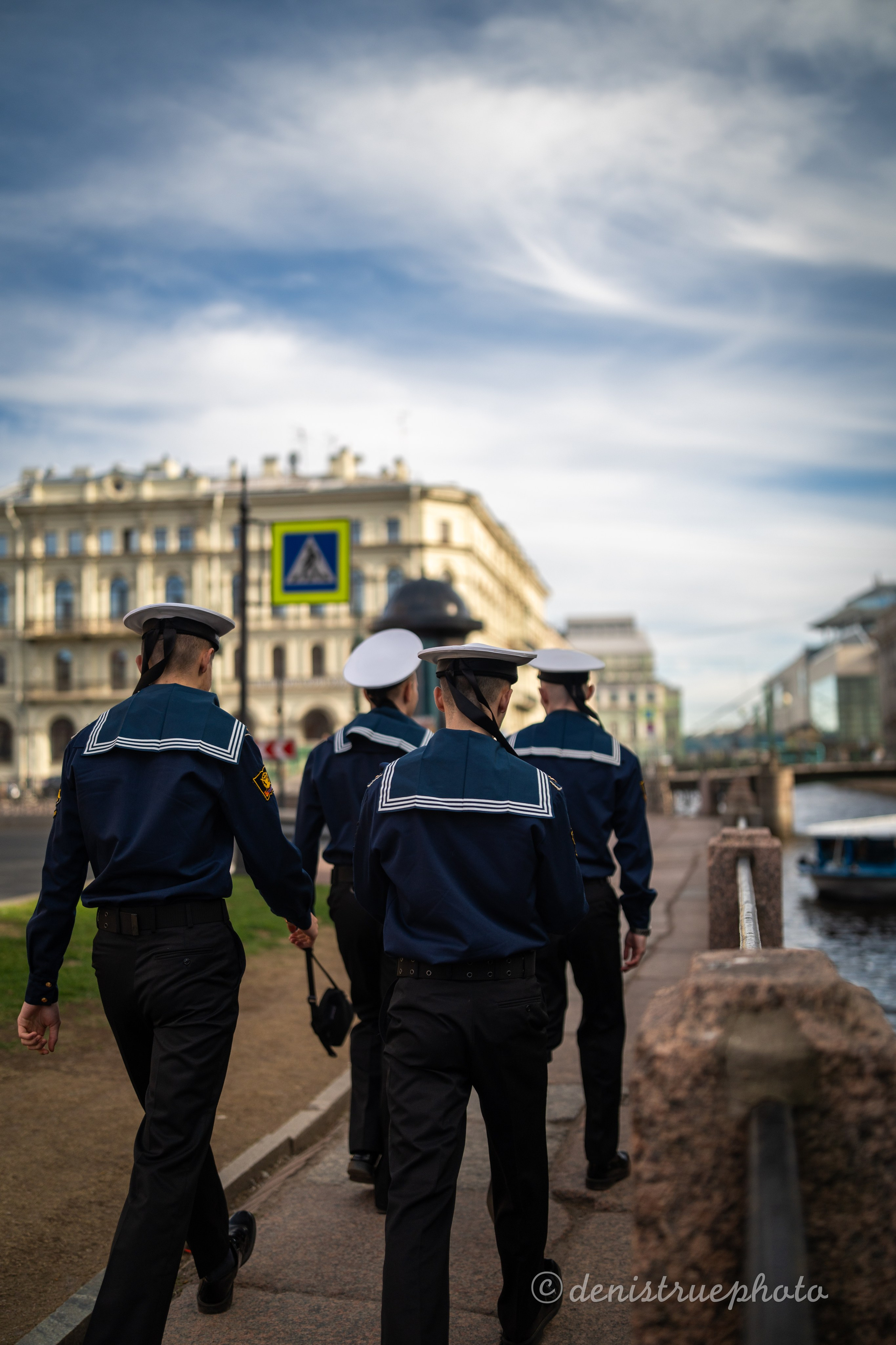 2026.05.06 Майские в СПб. Прогулка и встреча с друзьями. Репортажая и lifestyle-фотография. Люди, эмоции, жизнь