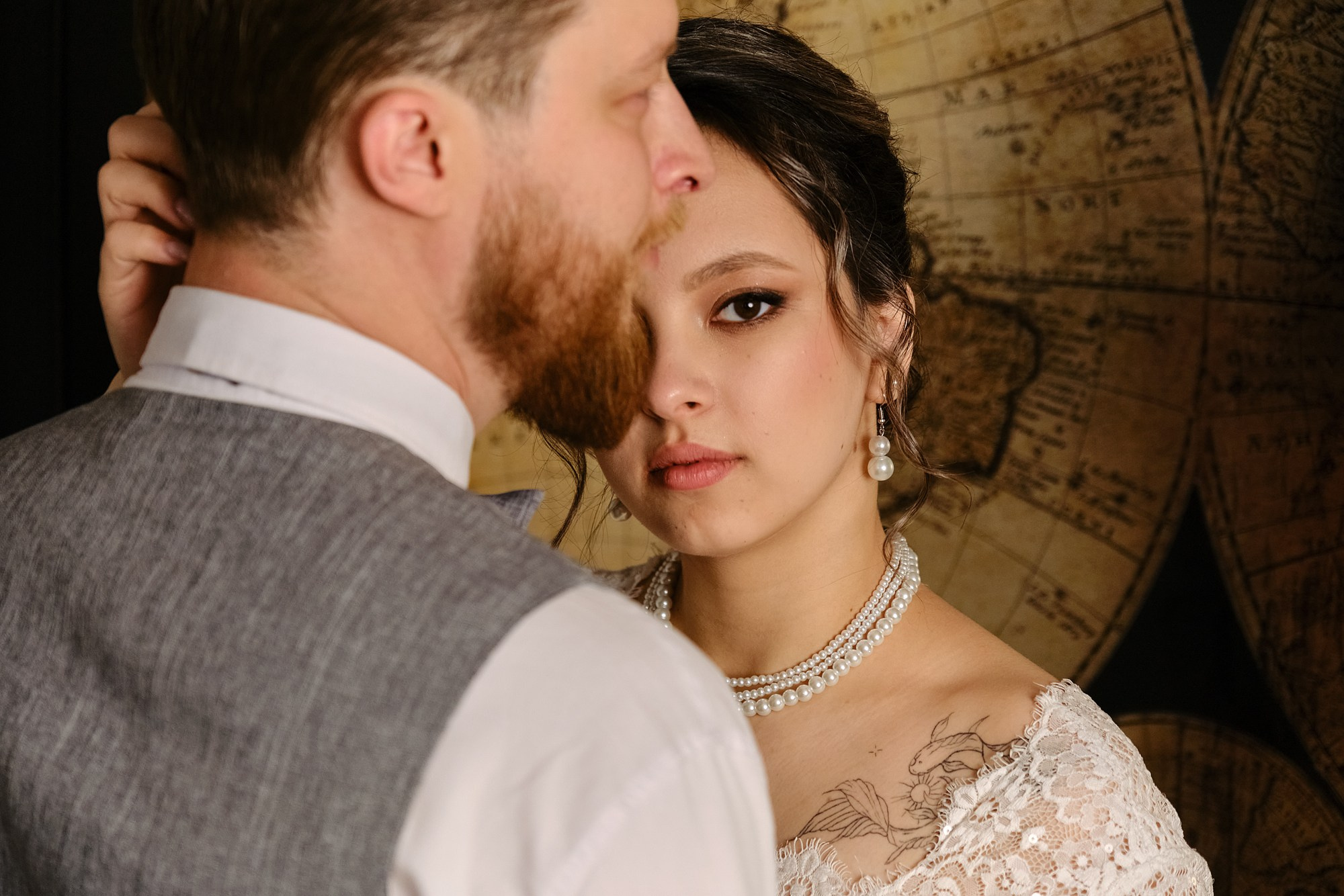 Замечательная, чудесная фотосессия в гостинице «Глазов» для Алексея и Ольги