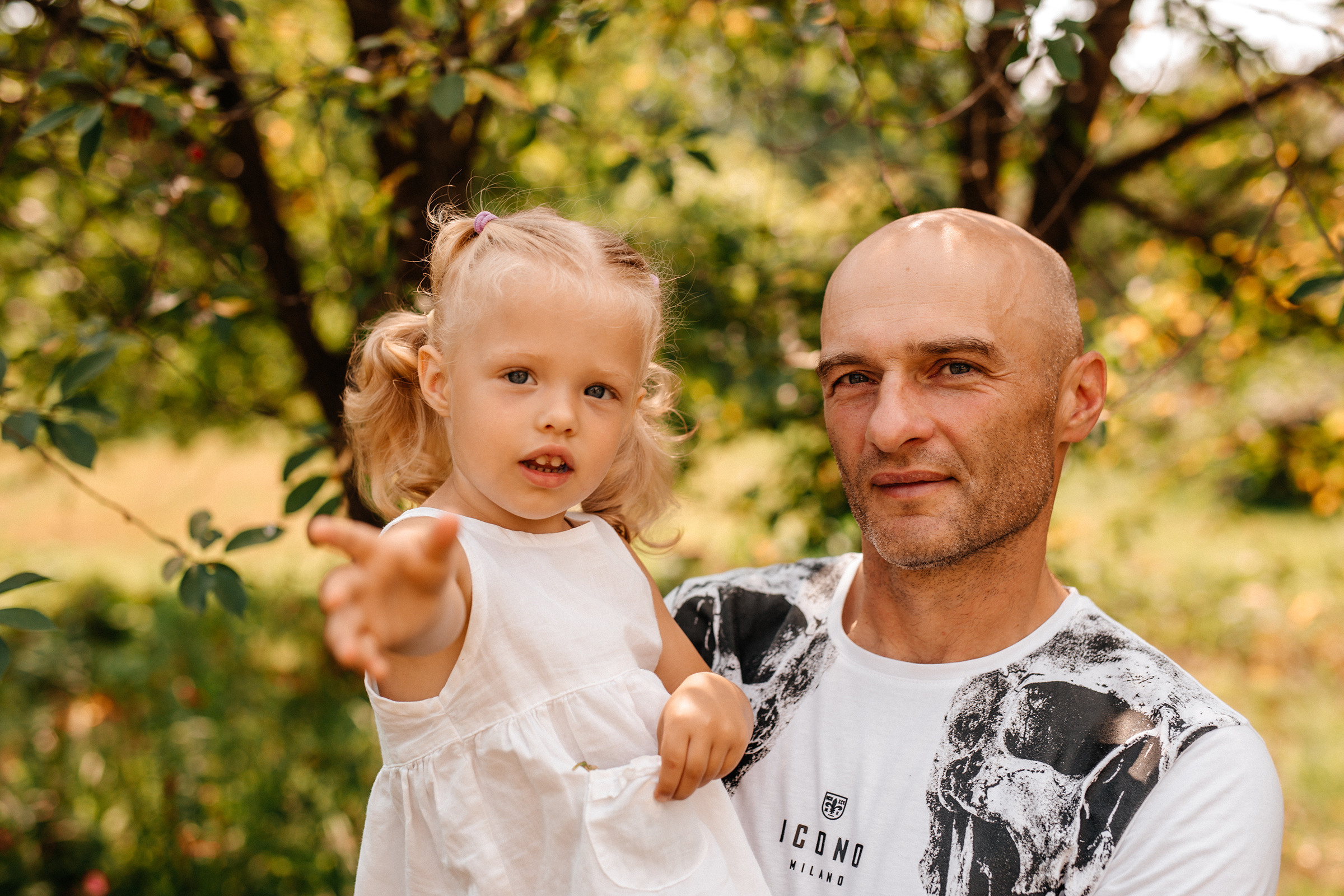 Майя+Андрей=Арина и Ксюша. Семейный фотограф в Минске Саша Павлюк