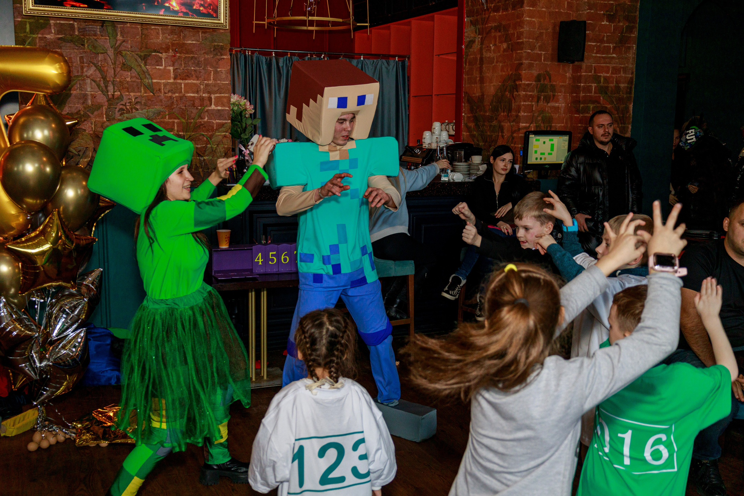 День рождение кафе. Фотограф Надршина Лилия