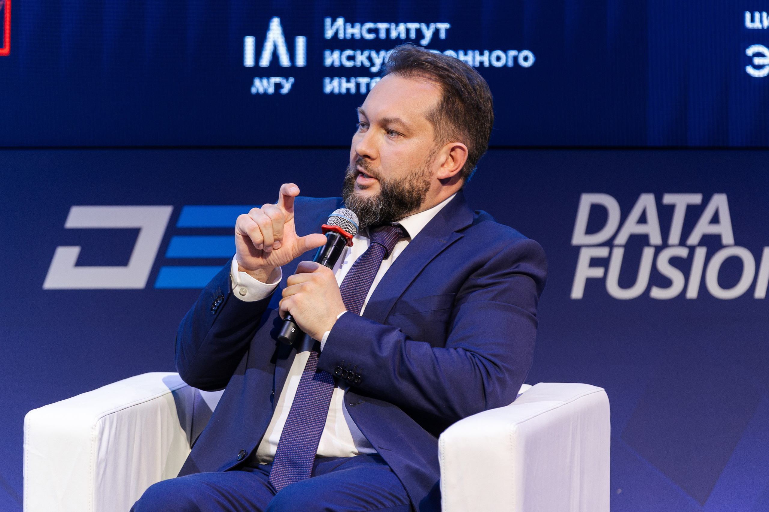 Data Fusion. Свадебный репортажный фотограф в Москве