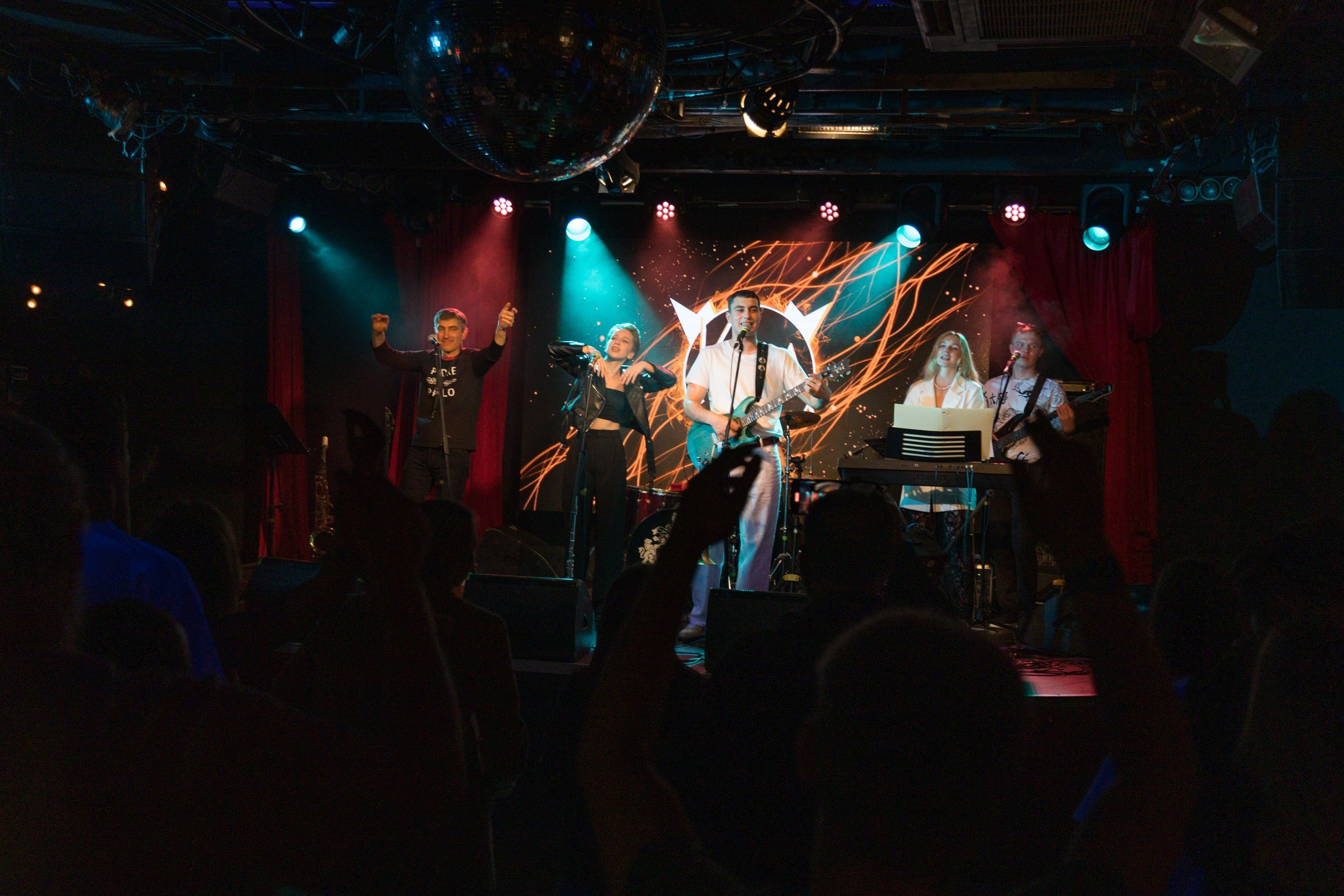 Группа 🎸. Фотограф Алексей Зозин в Москве