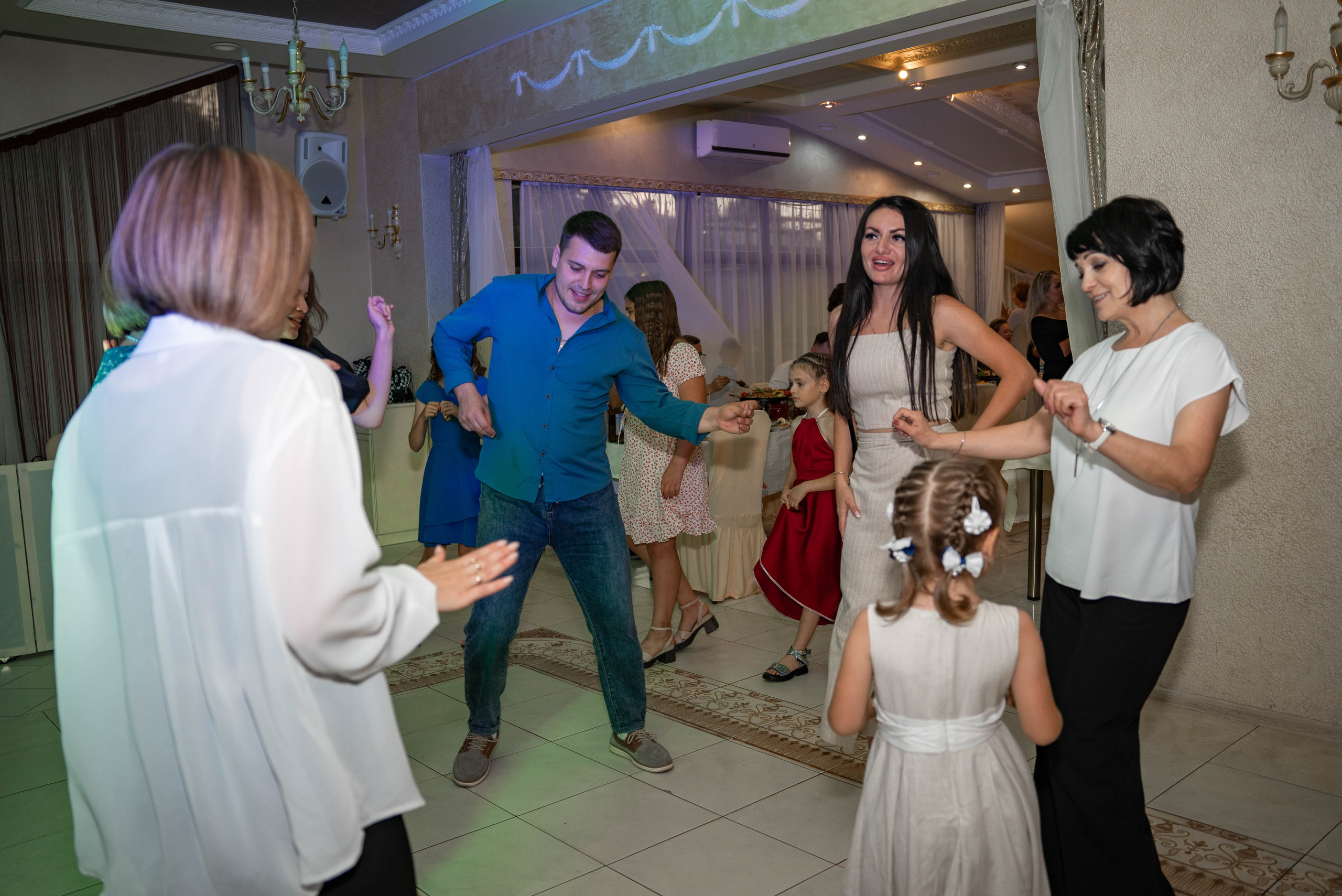 Юбилеи* Корпоративы* Дни Рождения