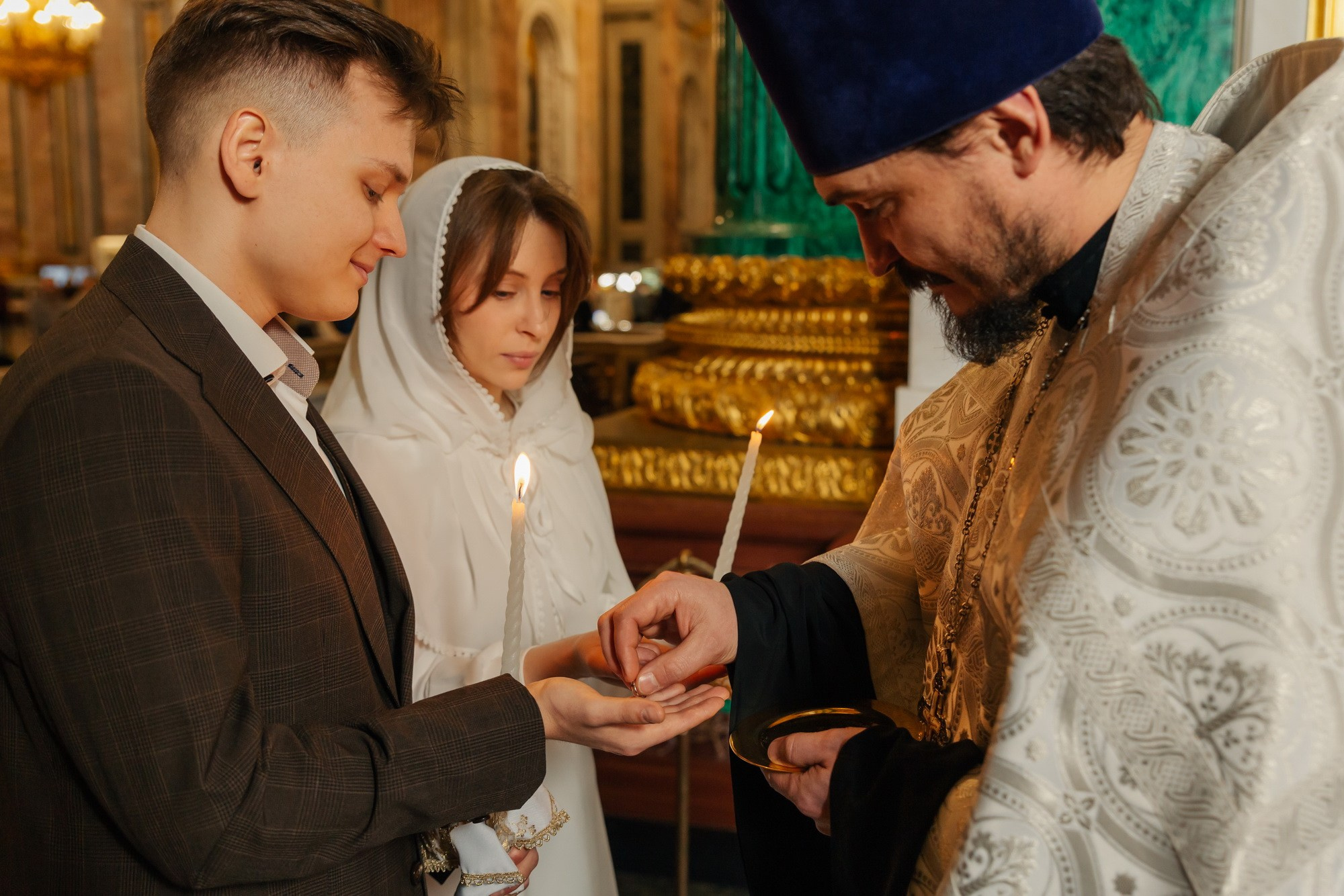 Во сколько обойдется венчание в исаакиевском соборе спб, как записаться на венчание в Питере, проводят ли венчания в Исаакиевском соборе, венчание для двоих Питер, фотограф на венчание Денис Дорфф