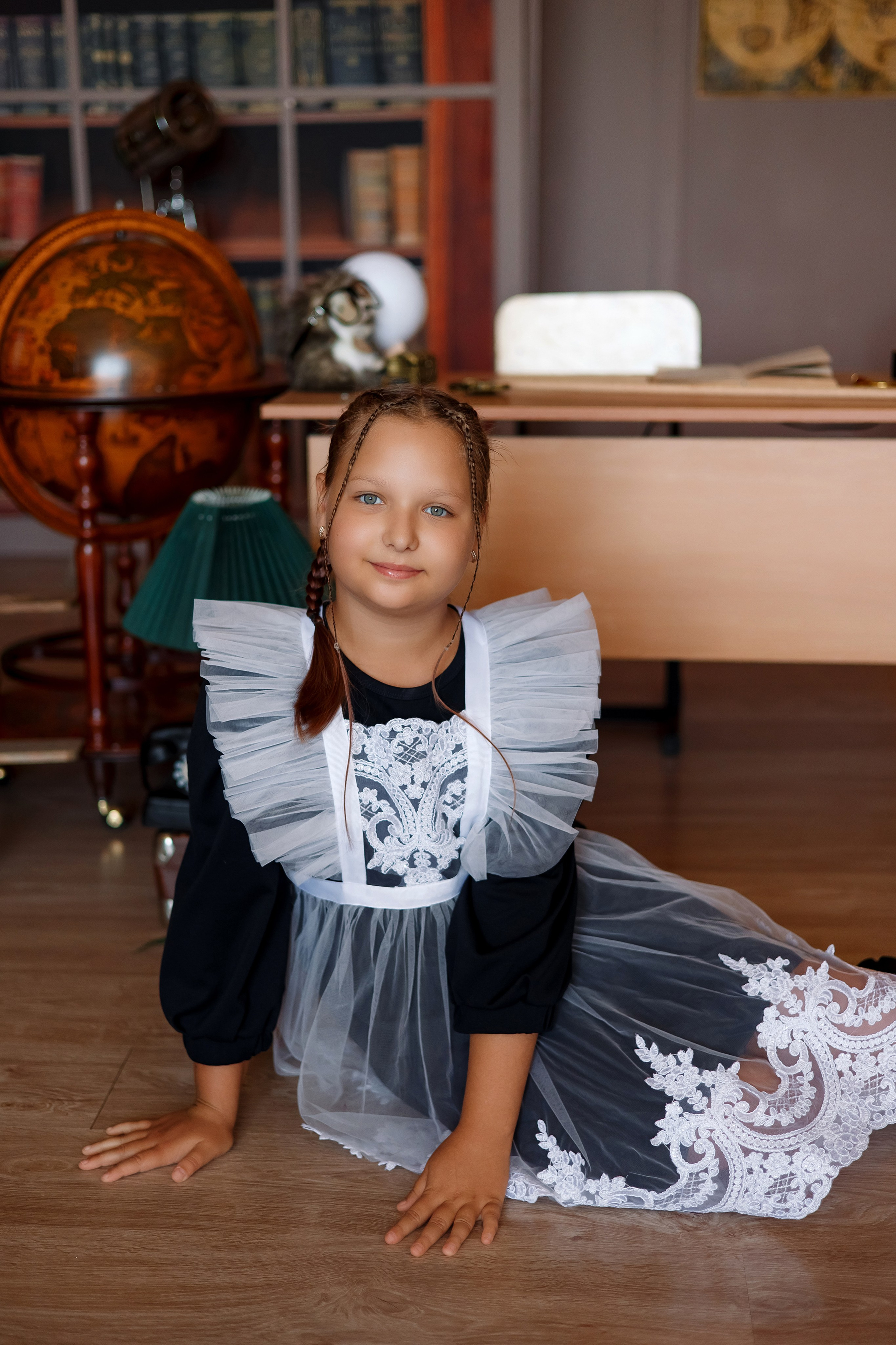 4 класс фотосессия в фотостудии. Фотограф Любовь Корниенко, Примоский край