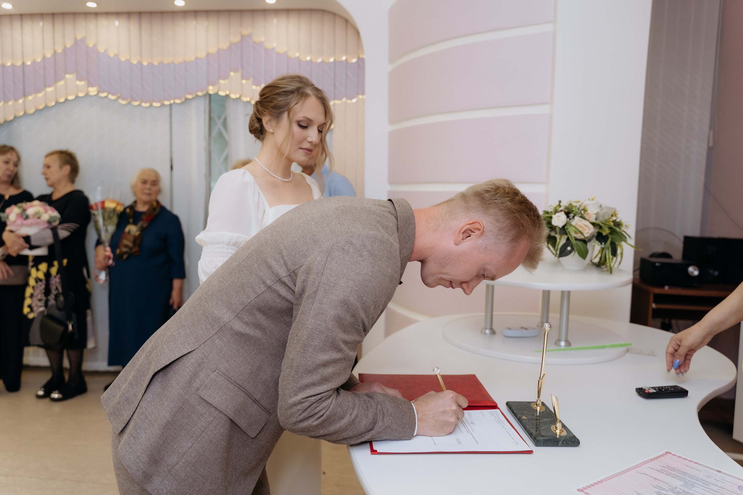 Саша и Даша. Свадебный и семейный фотограф в Новосибирске Наталья Зорина