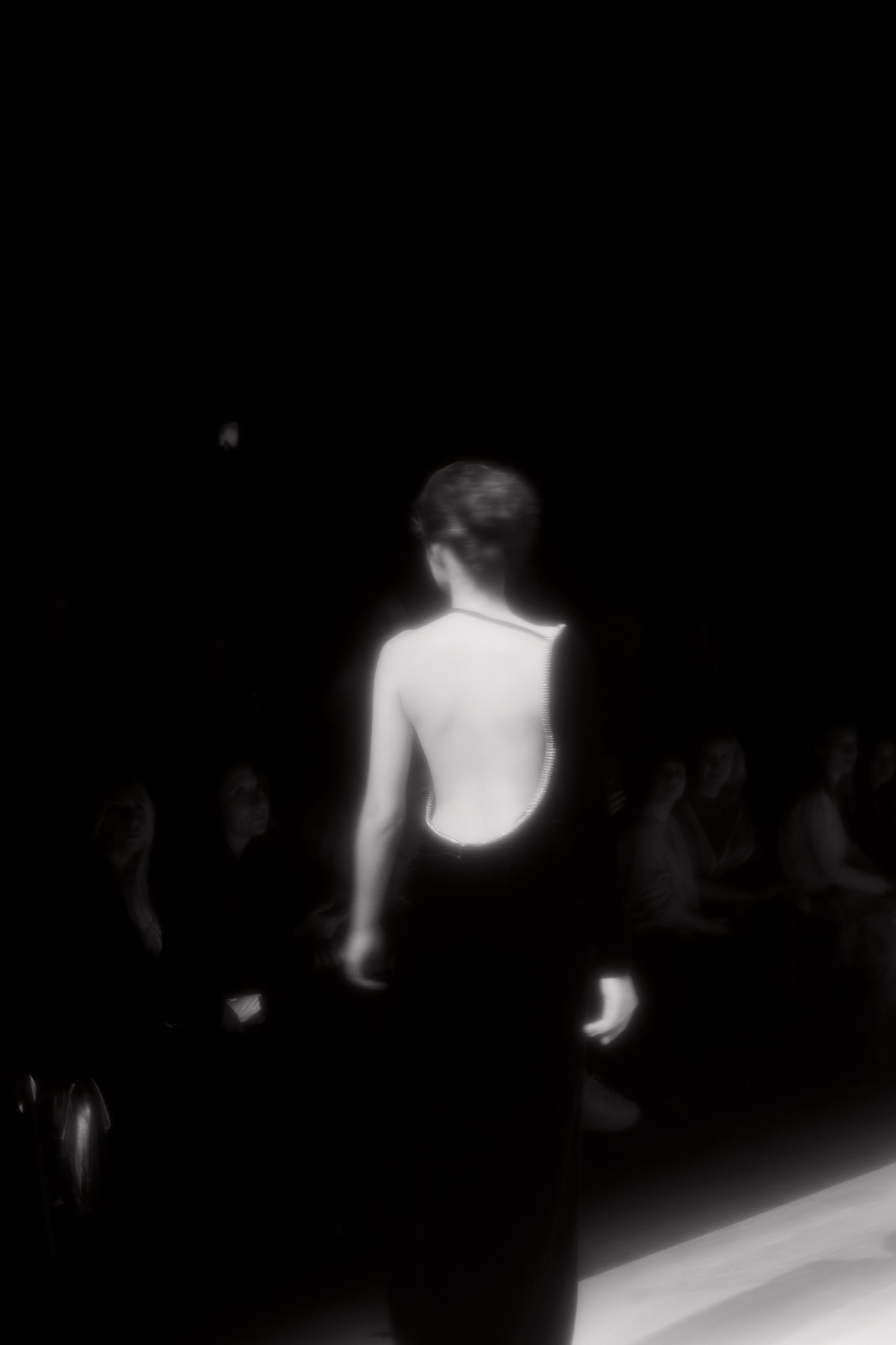 Неделя Моды в Москве Октябрь 2024 (Черно-белый). Фотограф в Мурманске Оксана Черноморец