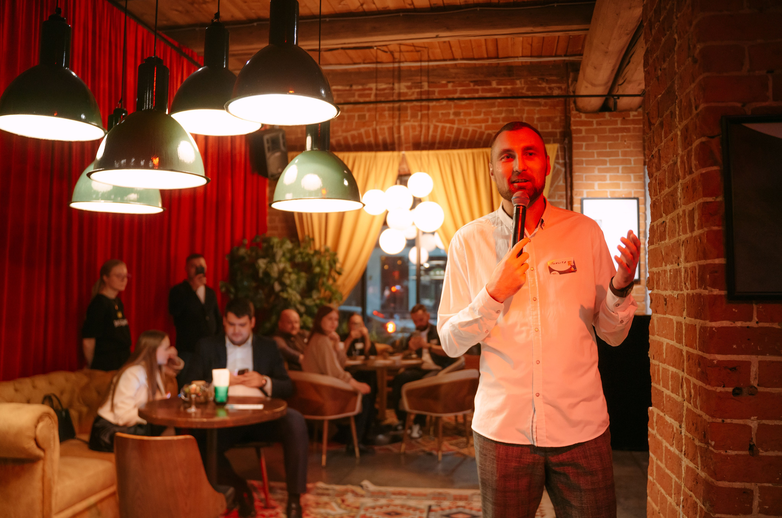 Авито Недвижимость. Квартирник / 2024. Саша Копылов, фотограф в Казани