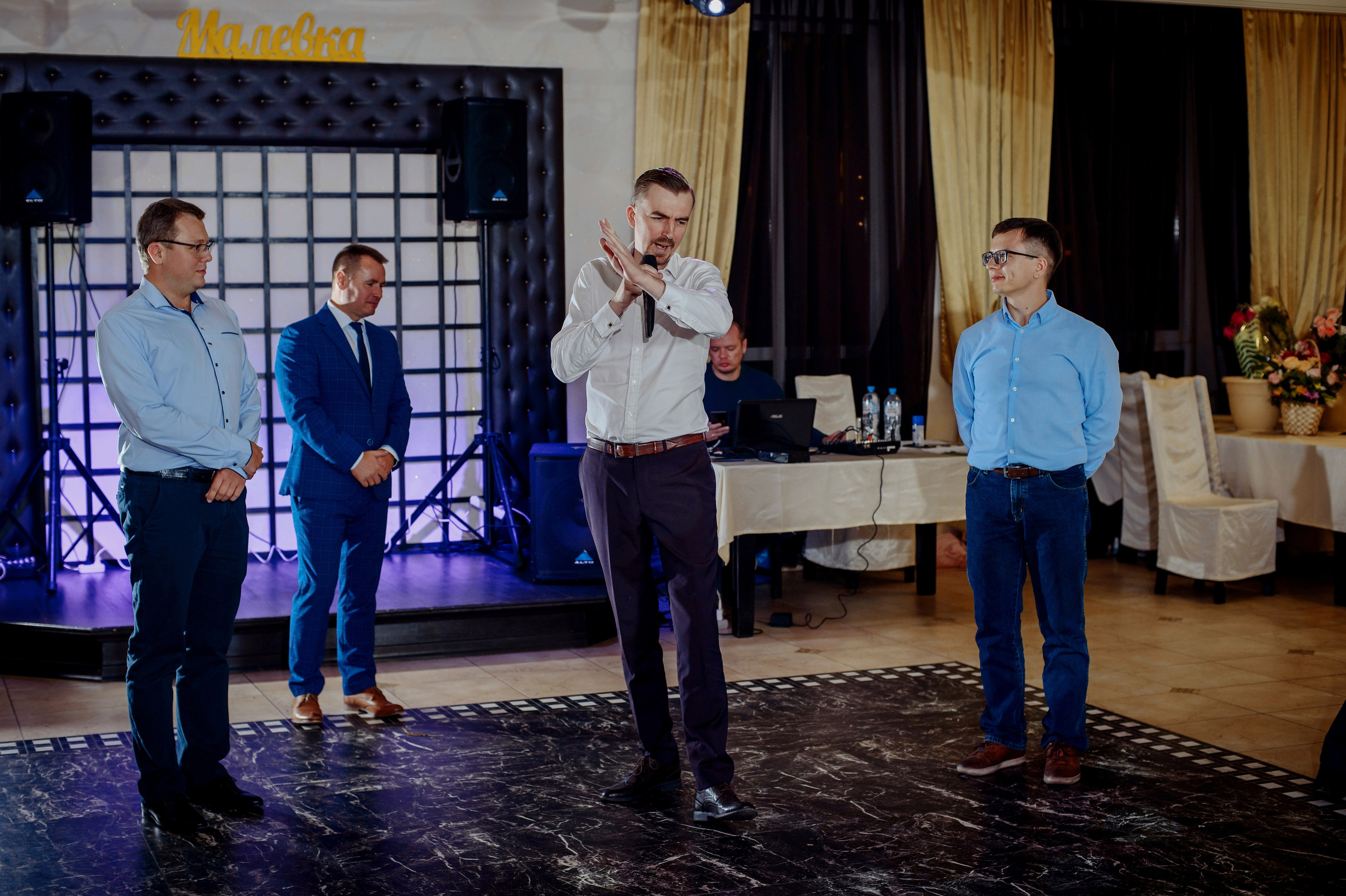 Юрий и Светлана. Королева Елена Свадебный и семейный фотограф в Туле