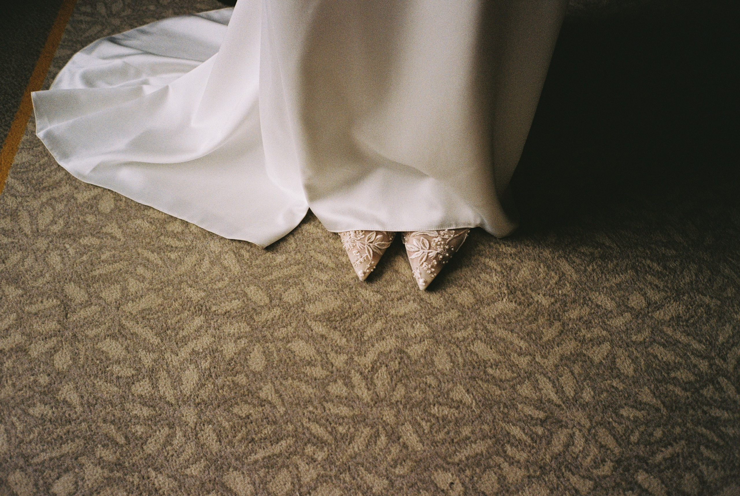 Свадебные серии — портфолио Эдуарда Смирнова | Живые эмоции и стильные кадры. Свадебный фотограф в Нижнем Новгороде — Эдуард Смирнов