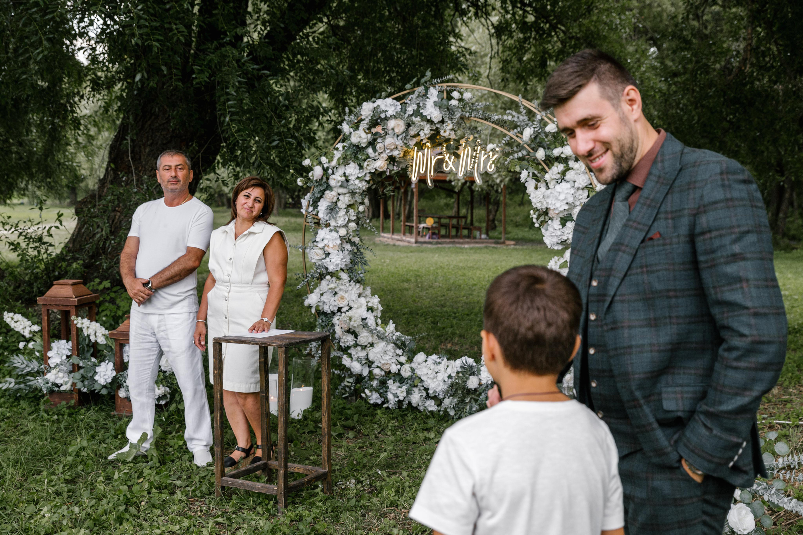 Сюрприз на 30 лет брака. Свадебный фотограф в Пятигорске и КМВ Софья Аджикеримова