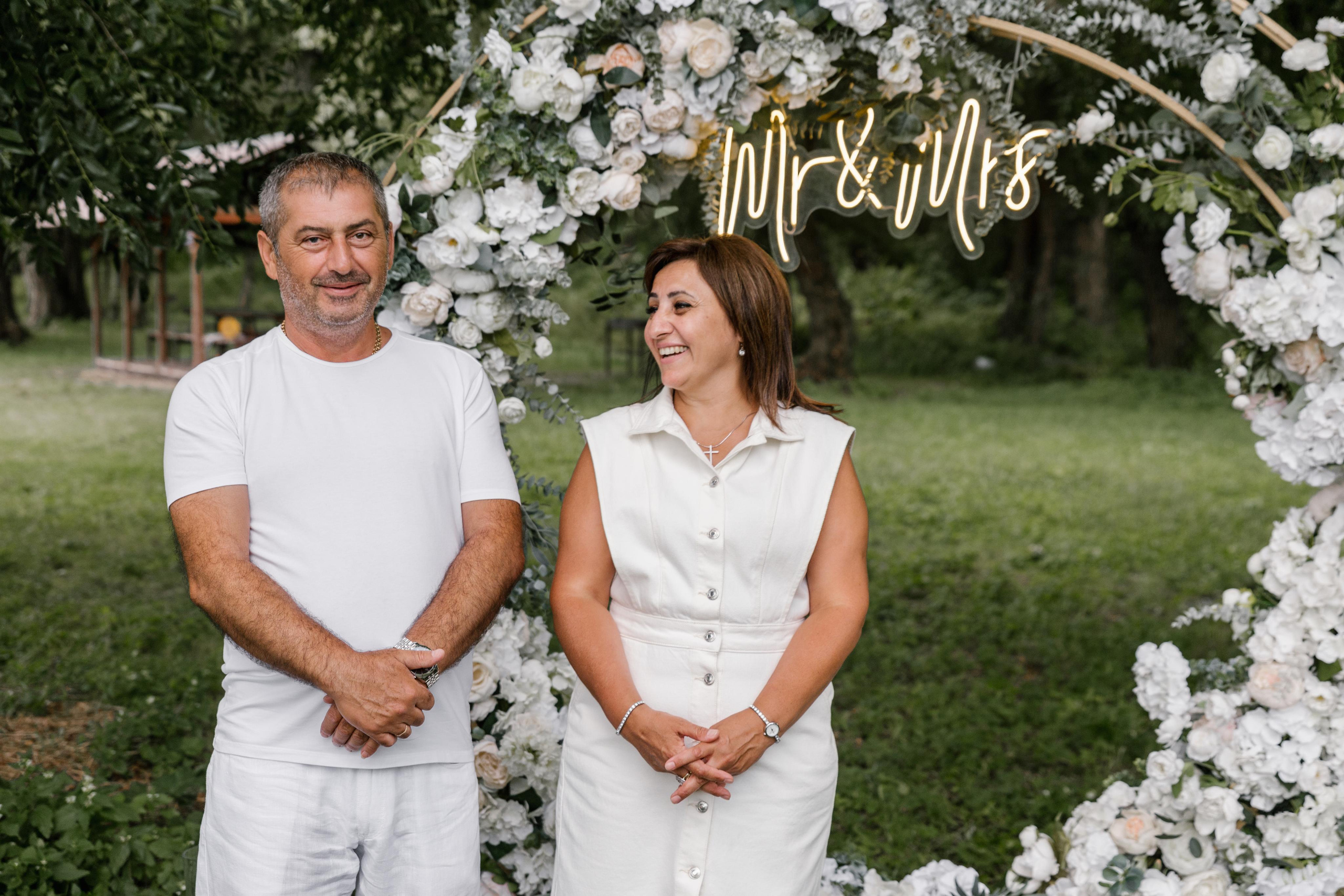Сюрприз на 30 лет брака. Свадебный фотограф в Пятигорске и КМВ Софья Аджикеримова