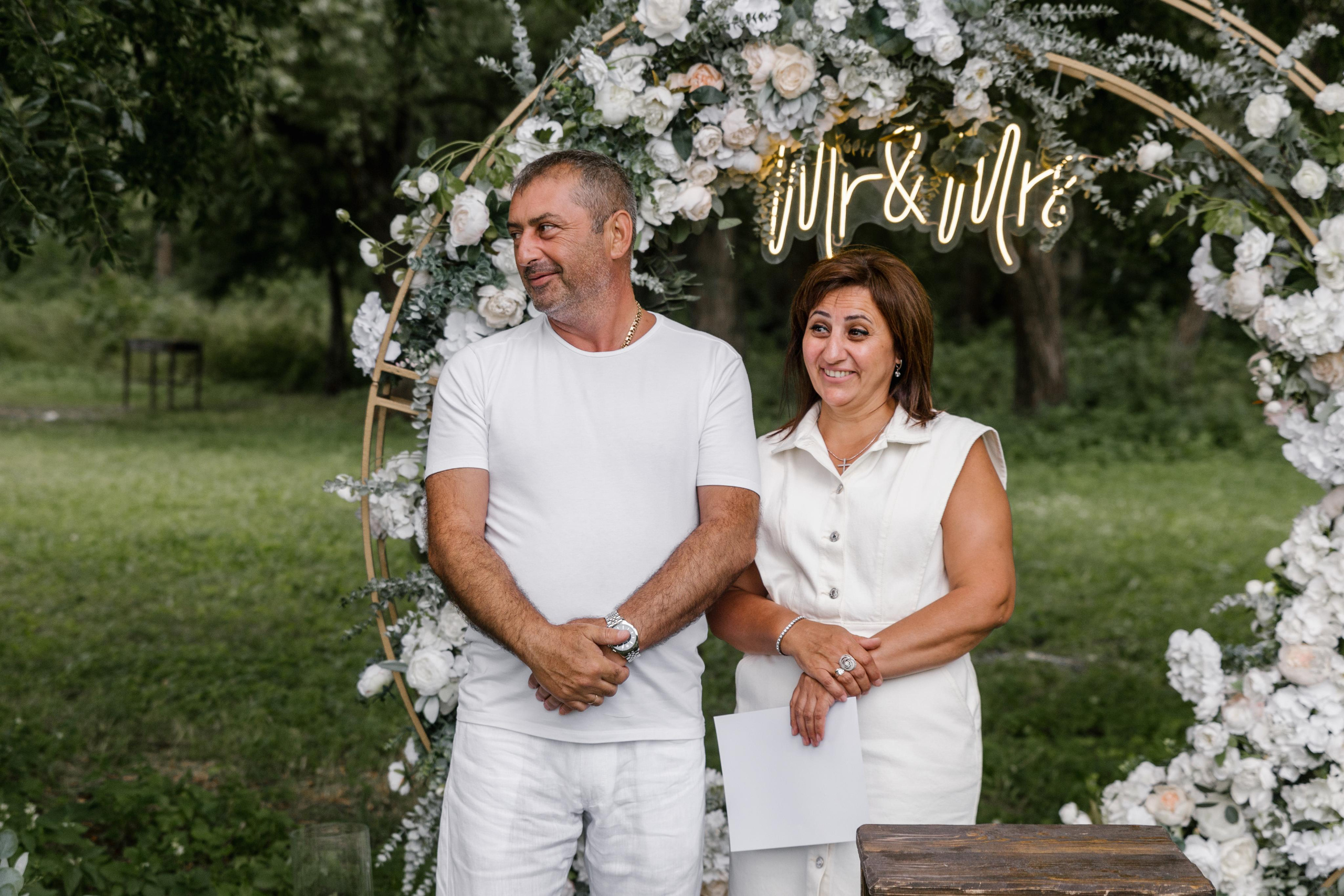 Сюрприз на 30 лет брака. Свадебный фотограф в Пятигорске и КМВ Софья Аджикеримова