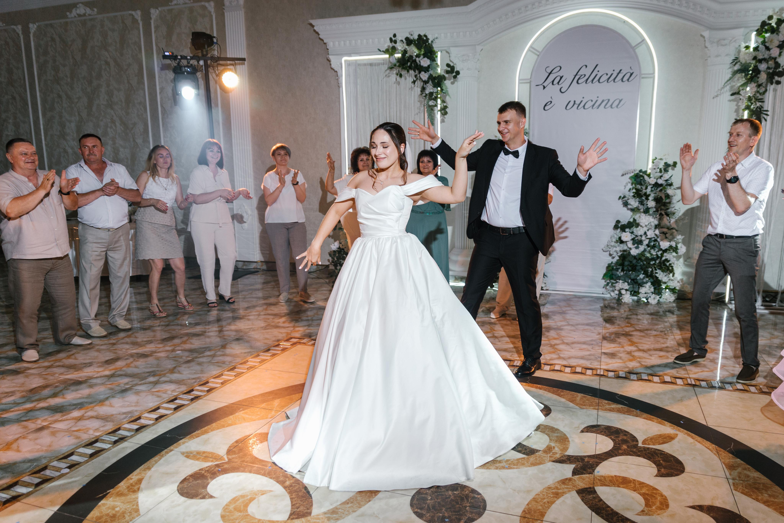 Захар и Ангелина. Свадебный фотограф в Пятигорске и КМВ Софья Аджикеримова