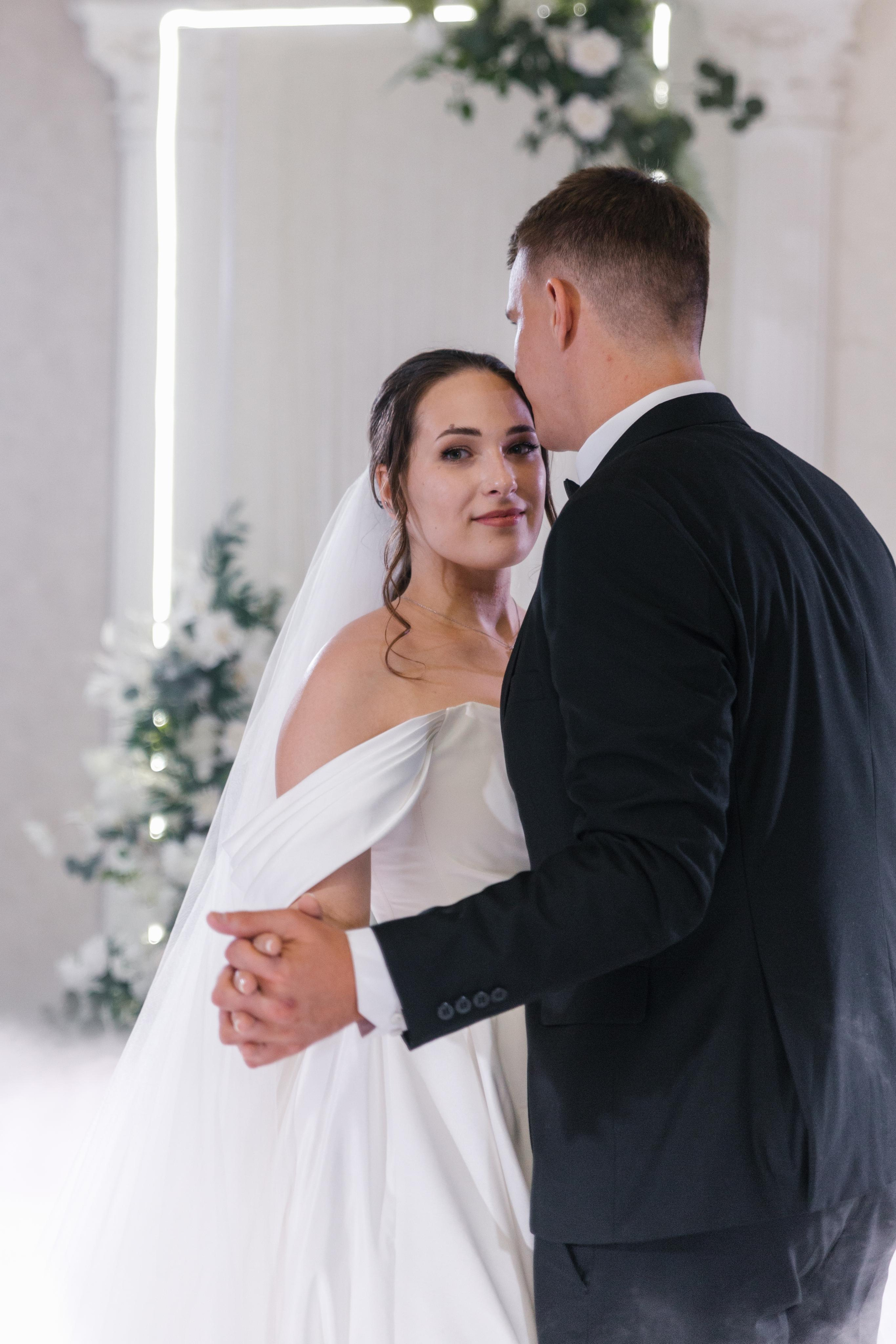 Захар и Ангелина. Свадебный фотограф в Пятигорске и КМВ Софья Аджикеримова