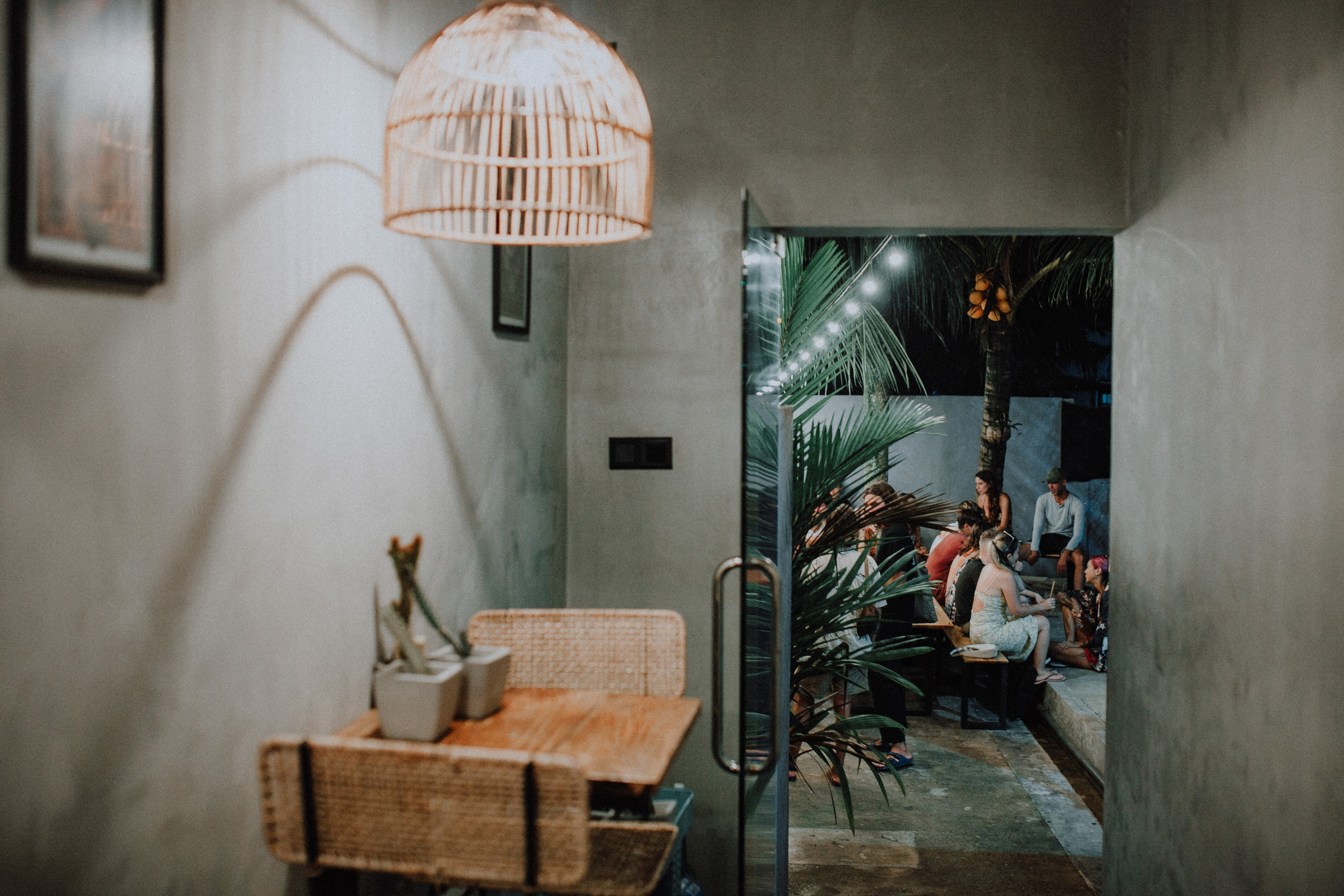 Lamana Sk8 jam. Wedding photographers Tbilisi Georgia Alex and Polly